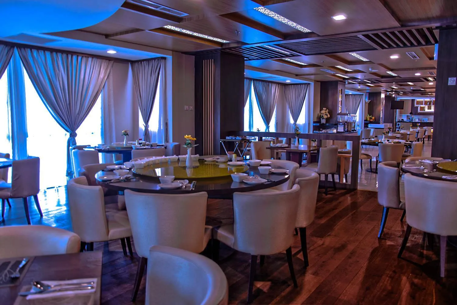 Restaurant/places to eat in Nagoya Hill Hotel Batam