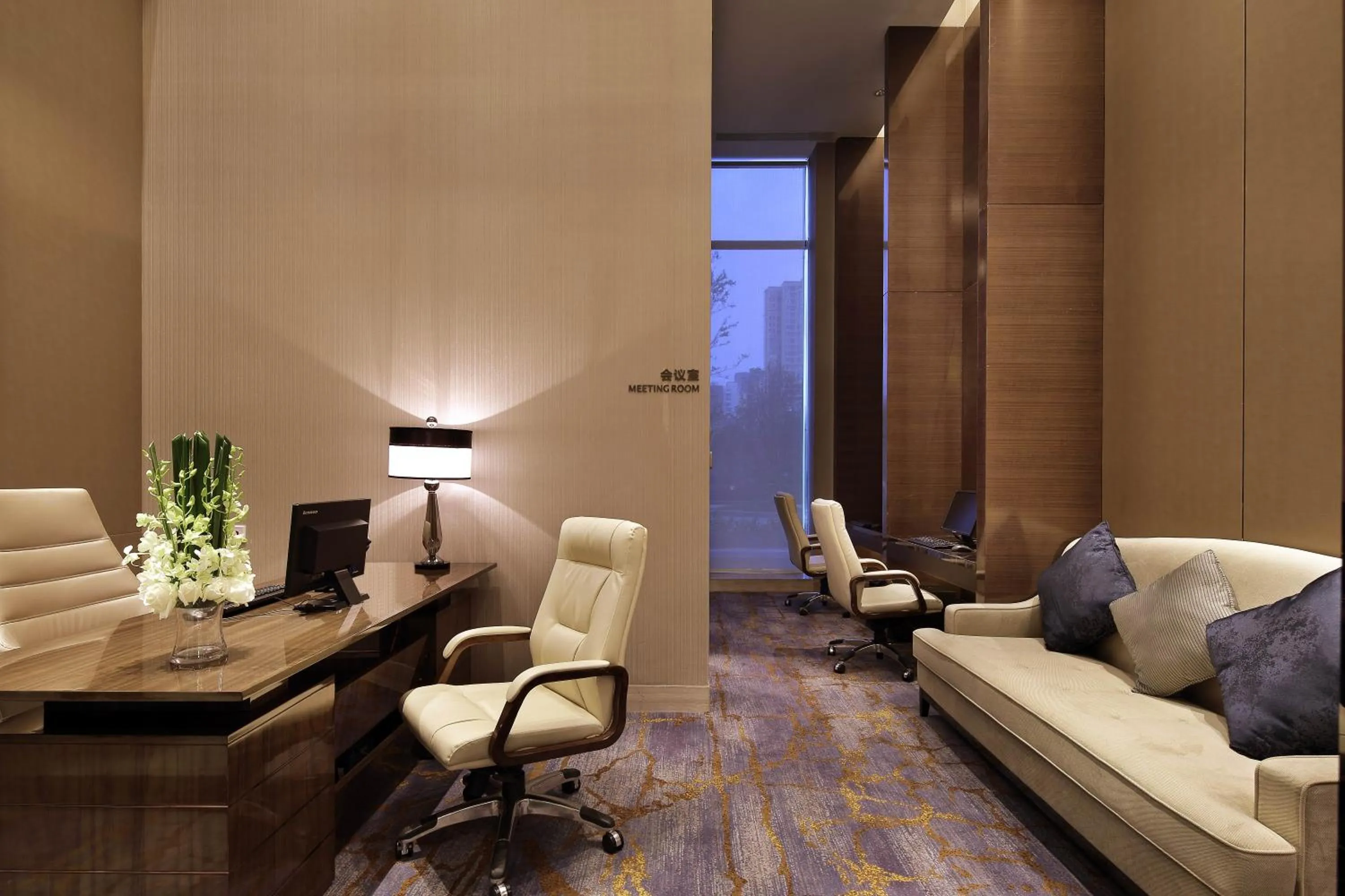 Business facilities in Wanda Realm Guangyuan