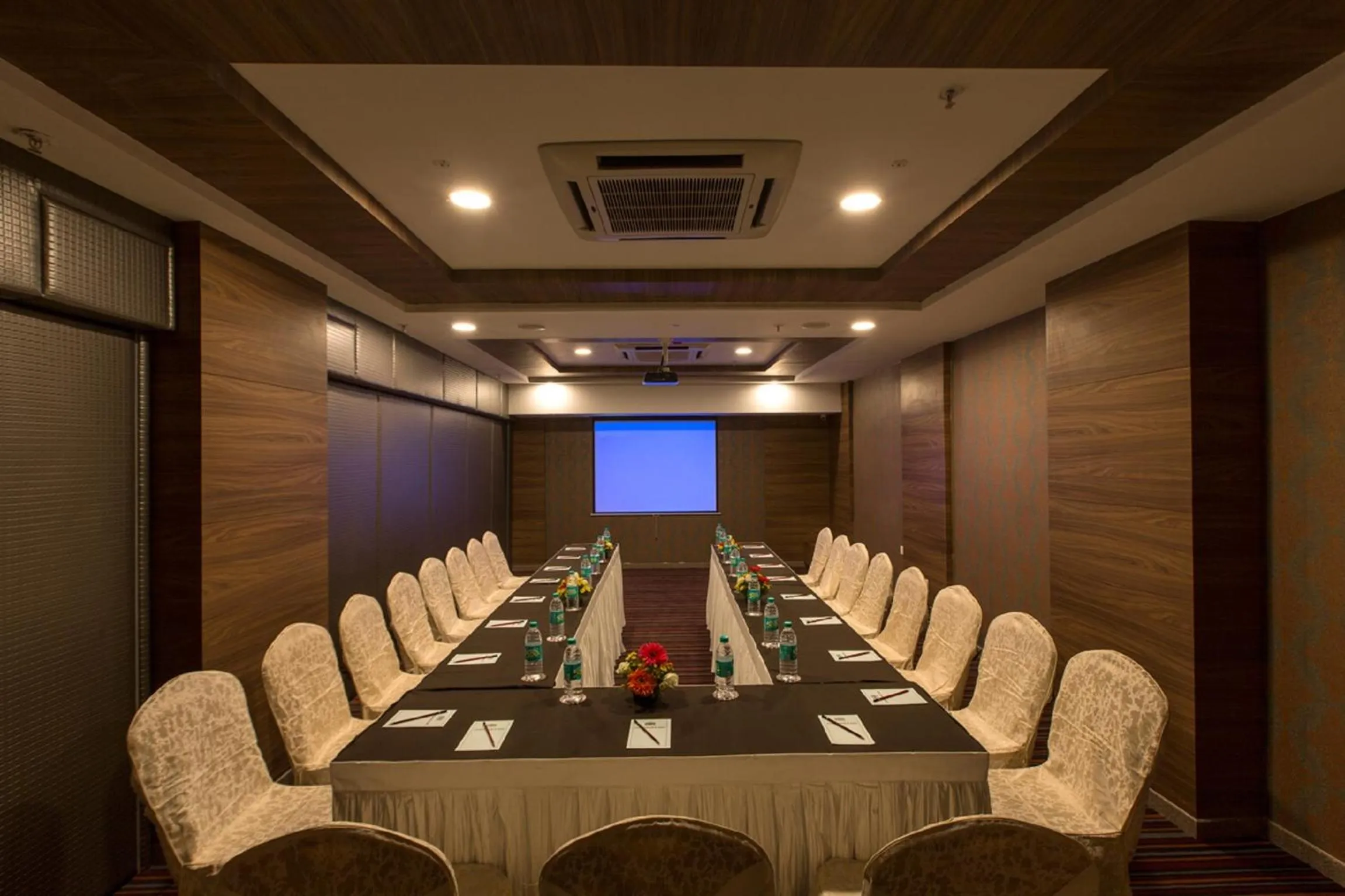 Meeting/conference room in Pai Viceroy