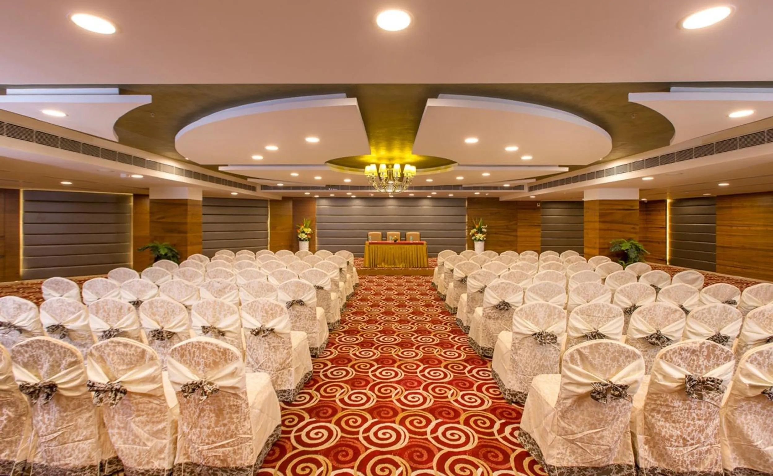 Banquet/Function facilities in Pai Viceroy