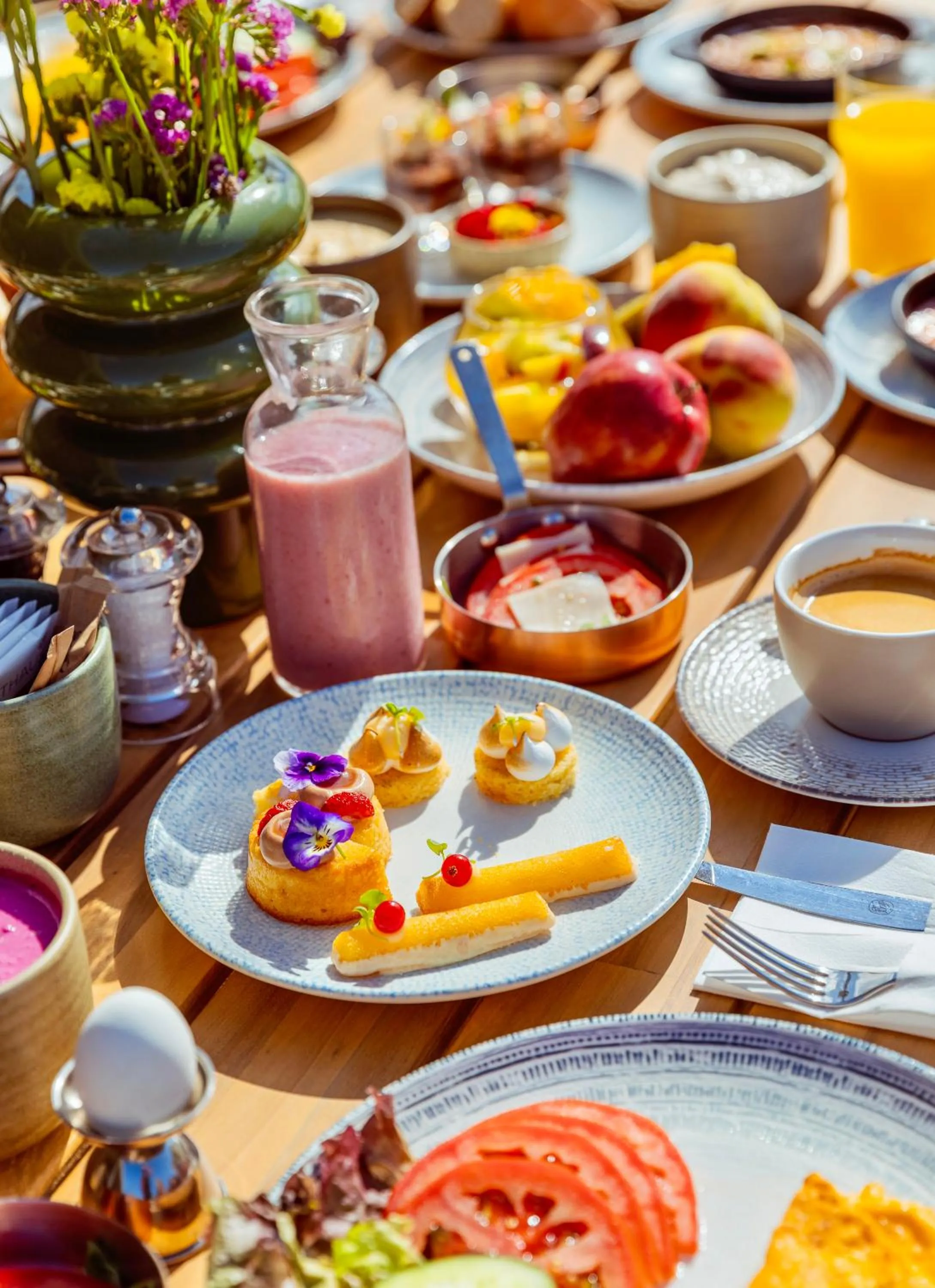 Food and drinks in WellClub Resort - Wellness & SeaView Suites