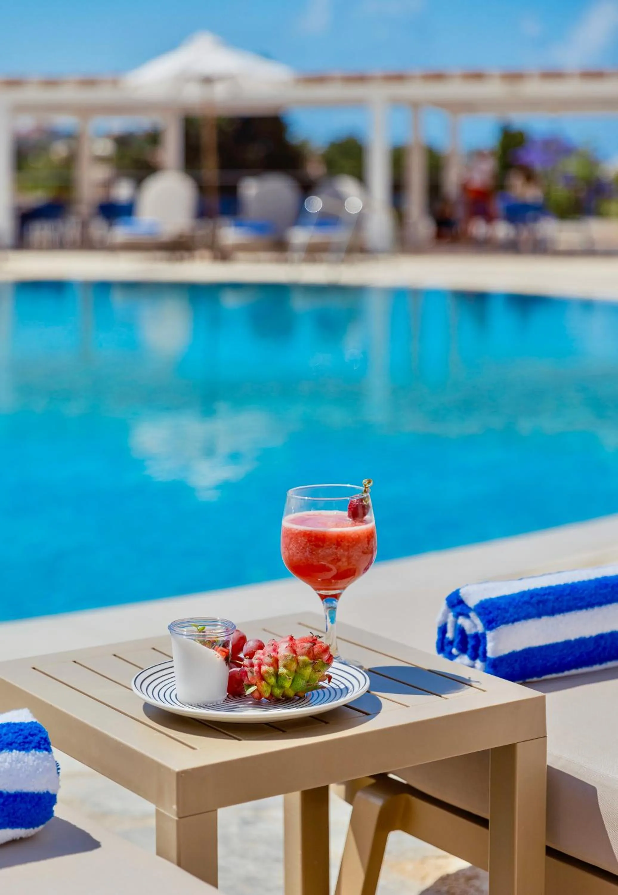 Food and drinks in WellClub Resort - Wellness & SeaView Suites