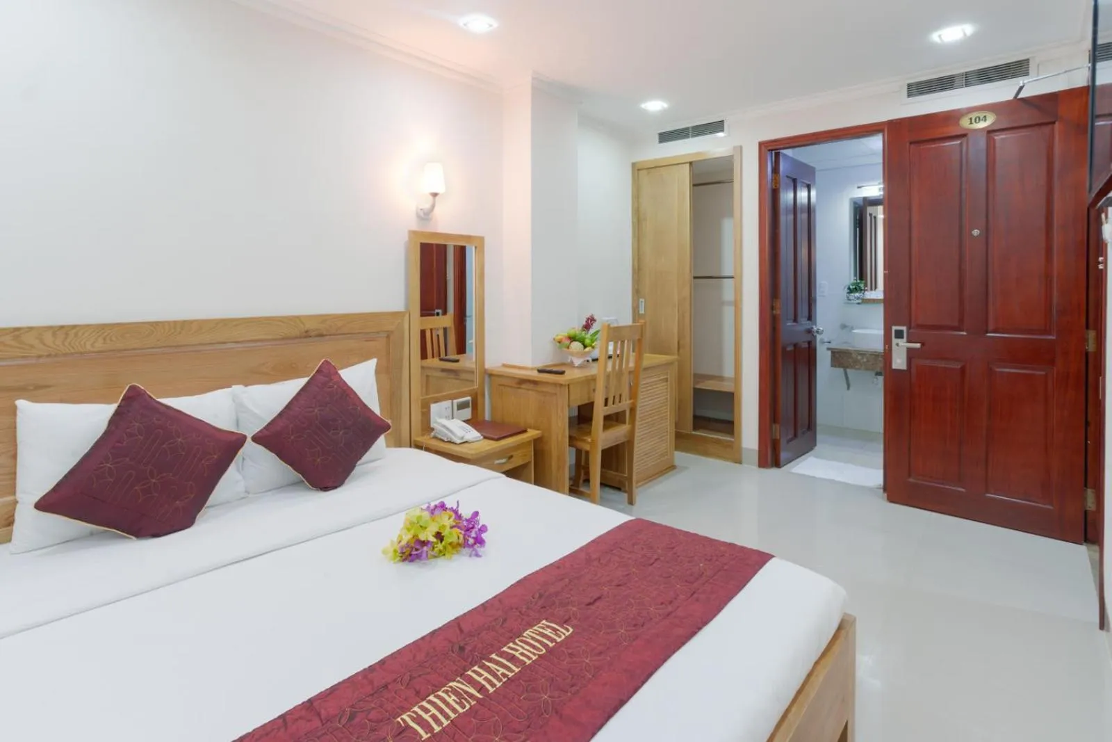 Other, Bed in Thien Hai Hotel