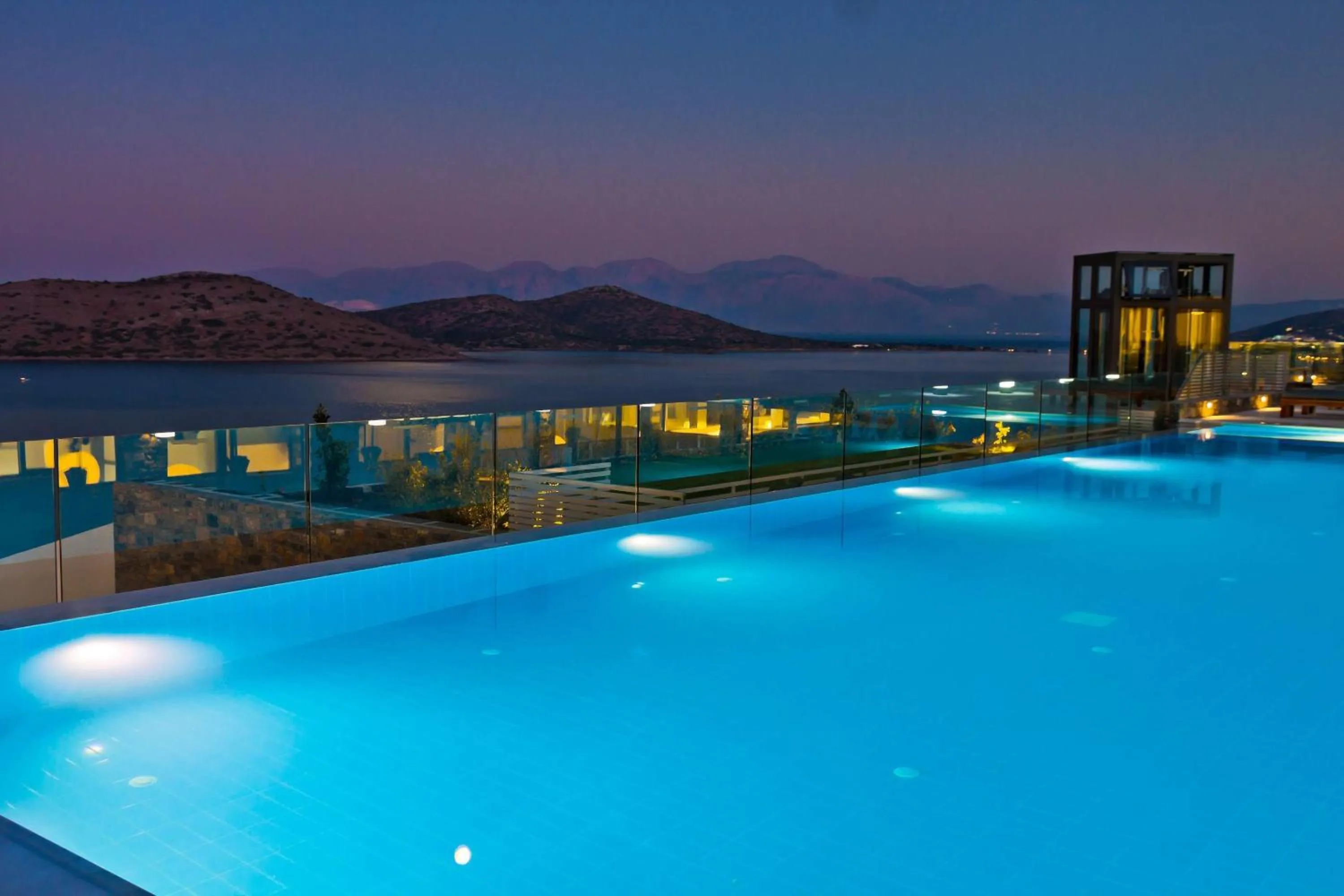 Night in Royal Marmin Bay Boutique & Art Hotel