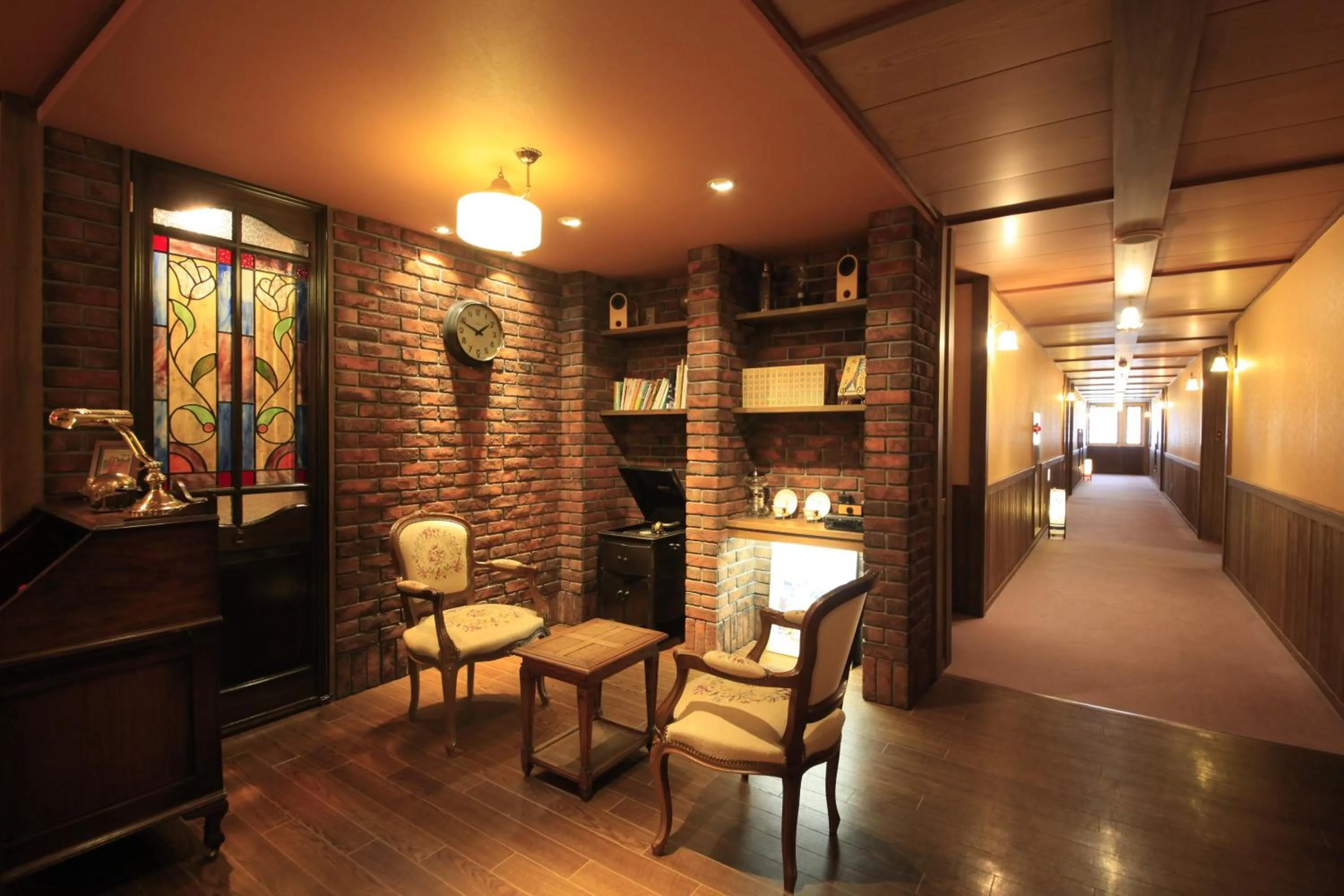 Area and facilities in Minoya