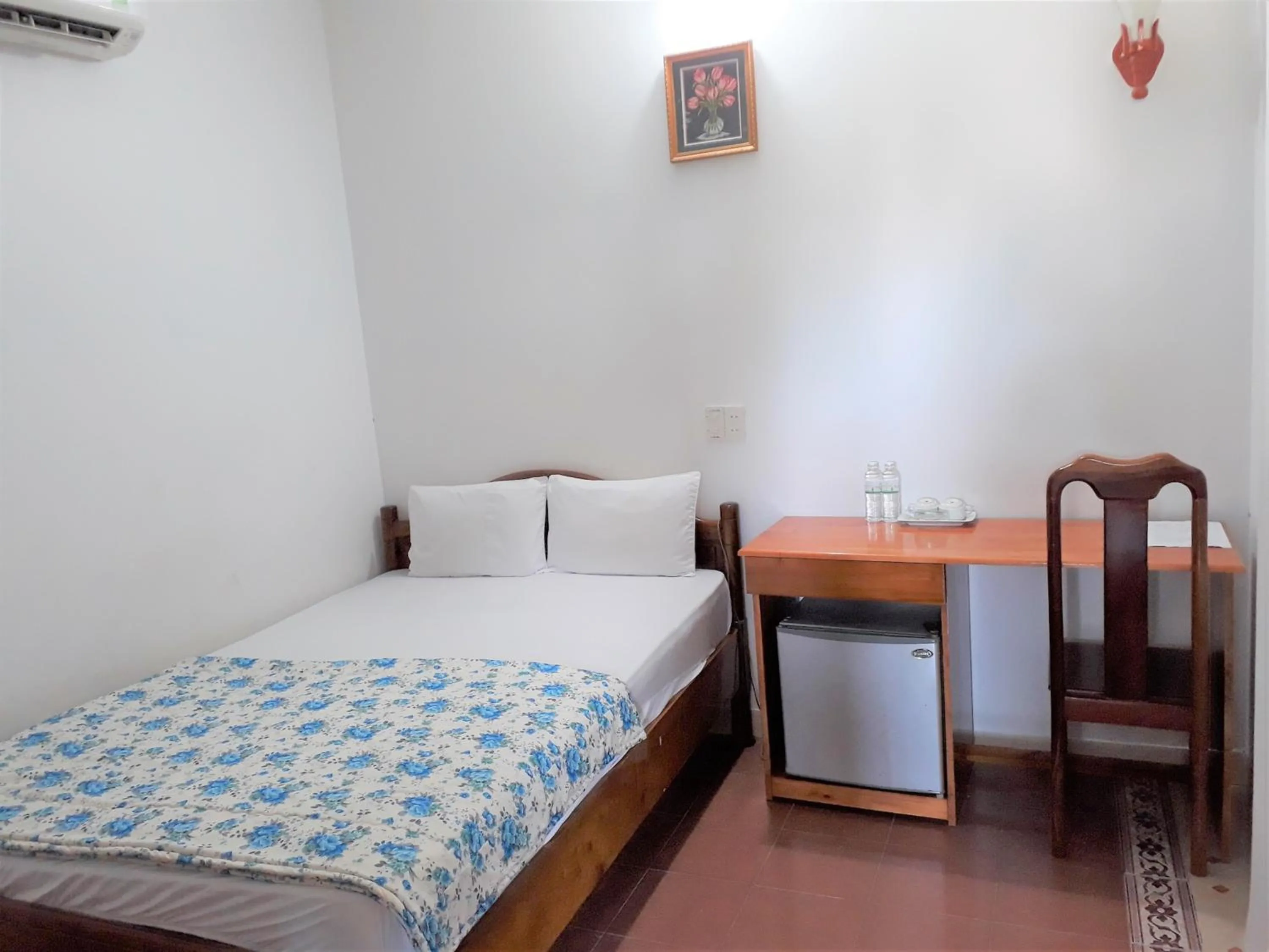 Bed in Blue Sea Hotel 2