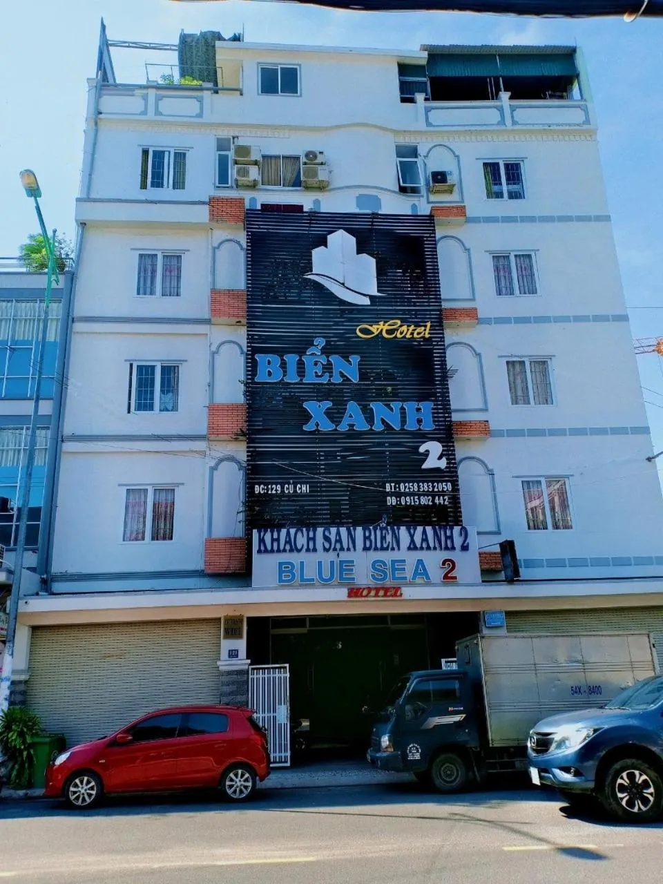 Facade/entrance in Blue Sea Hotel 2