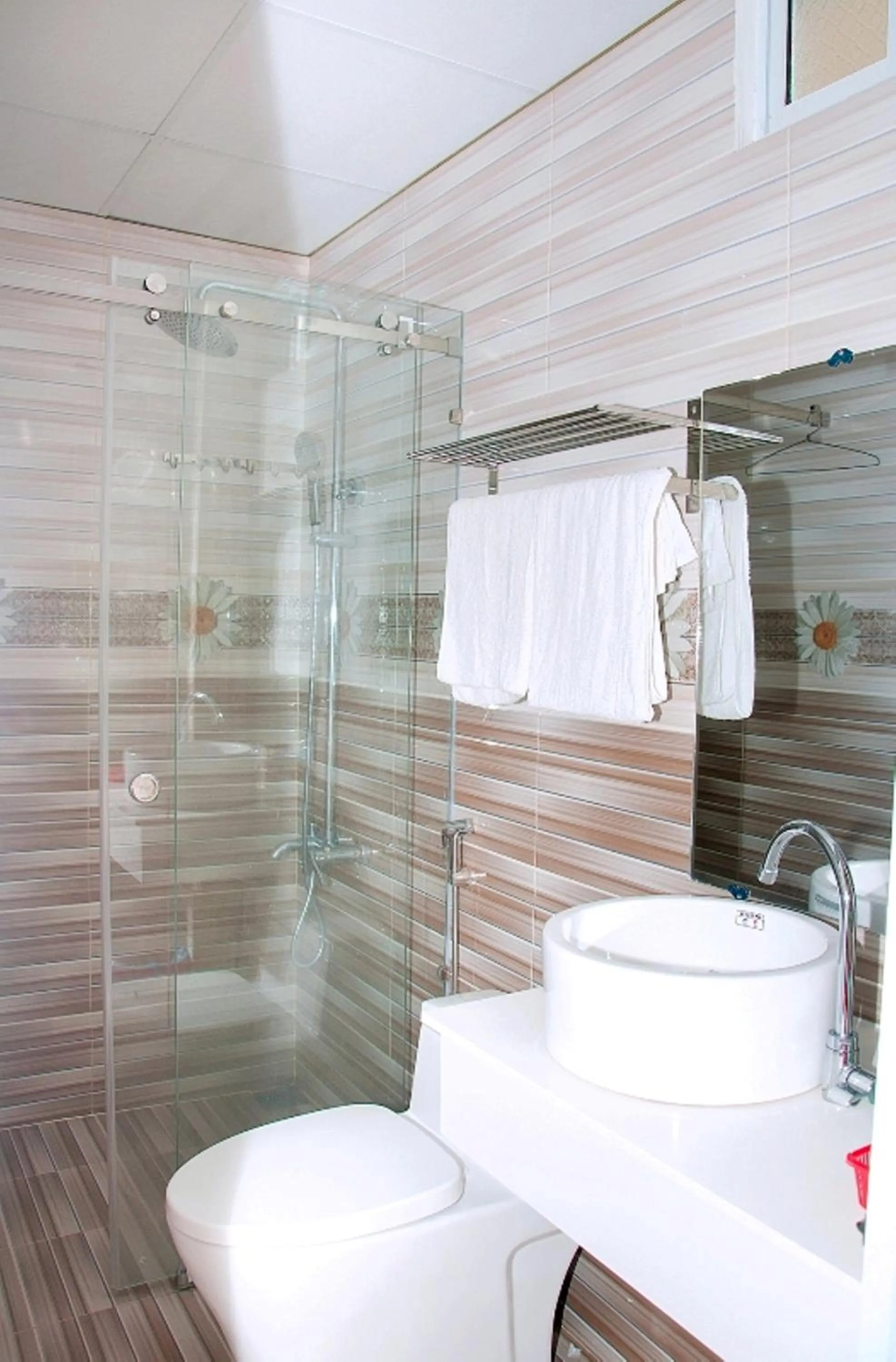 Bathroom in Blue Sea Hotel 2