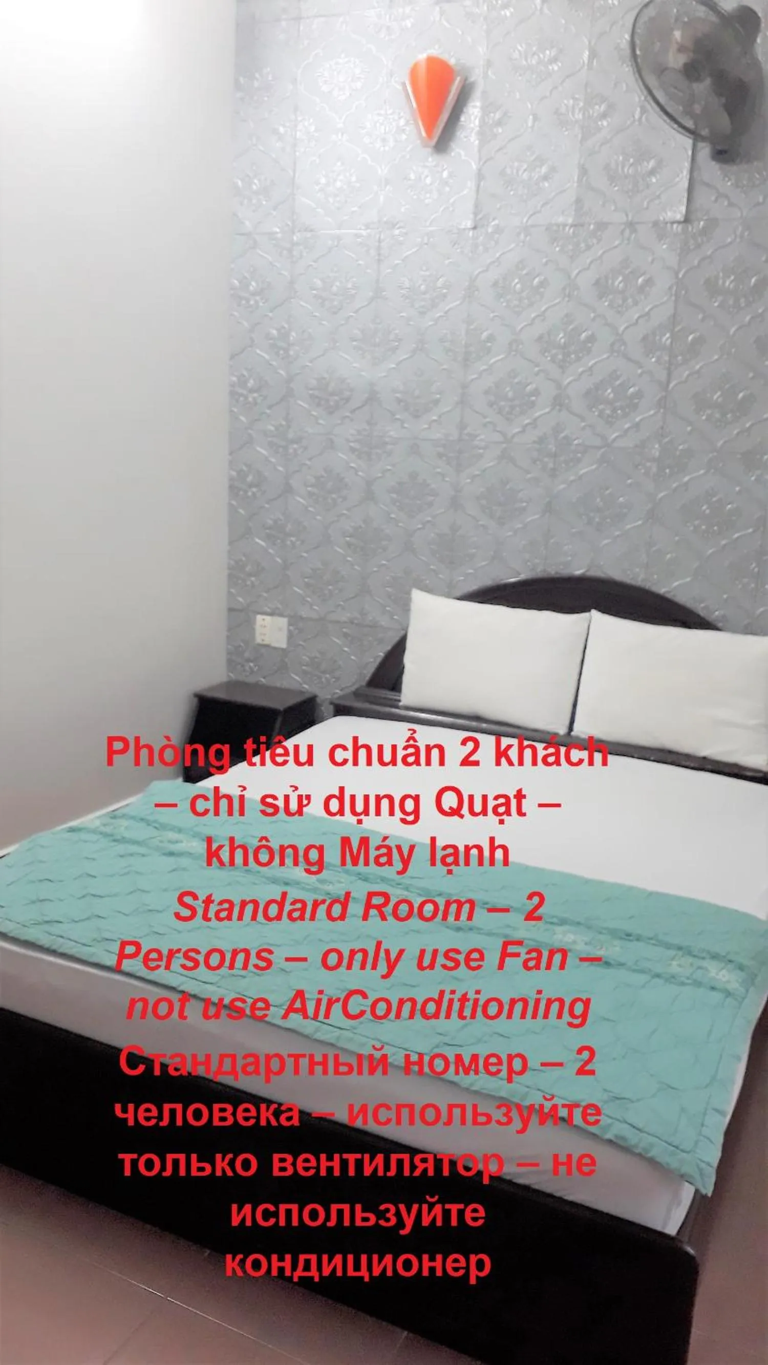 Bedroom, Bed in Blue Sea Hotel 2