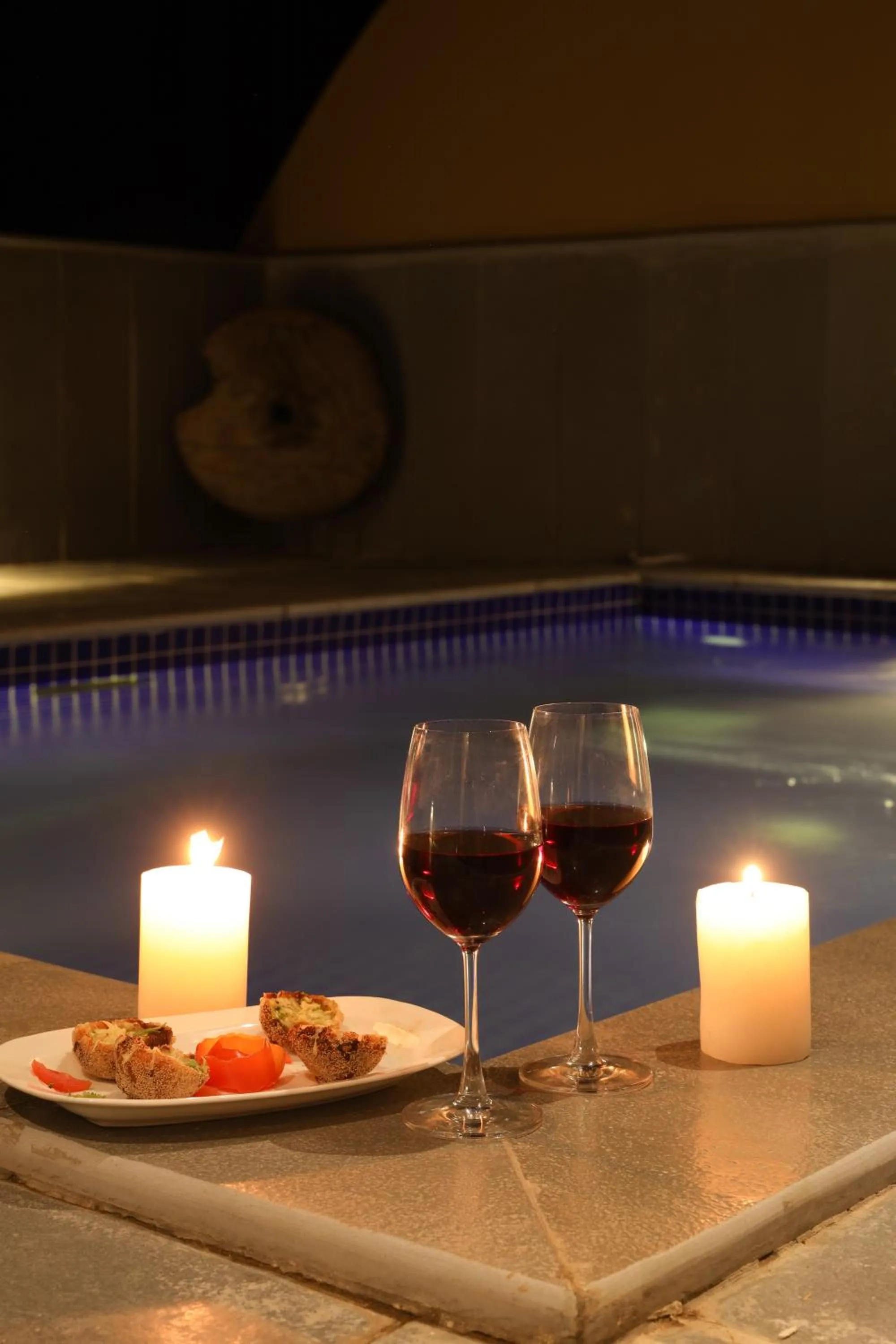 Hot Tub in The Foothills Escape