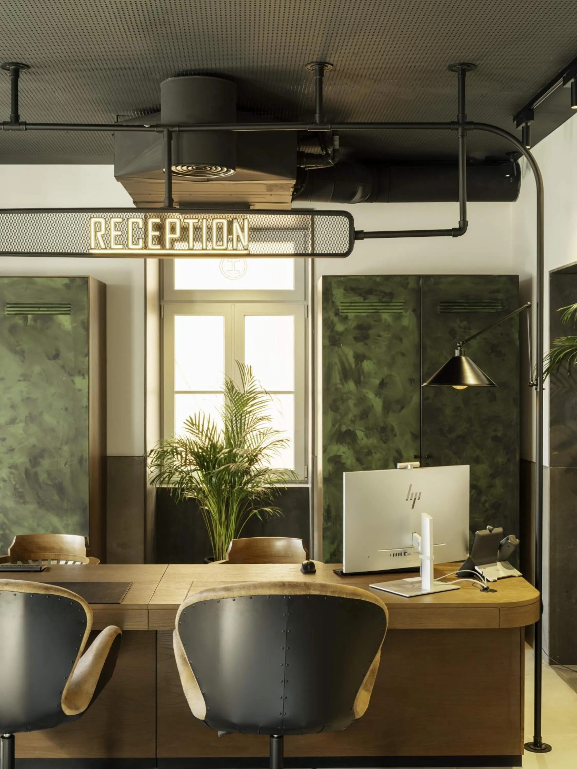 Lobby or reception in Inspira Santos Boutique Hotel