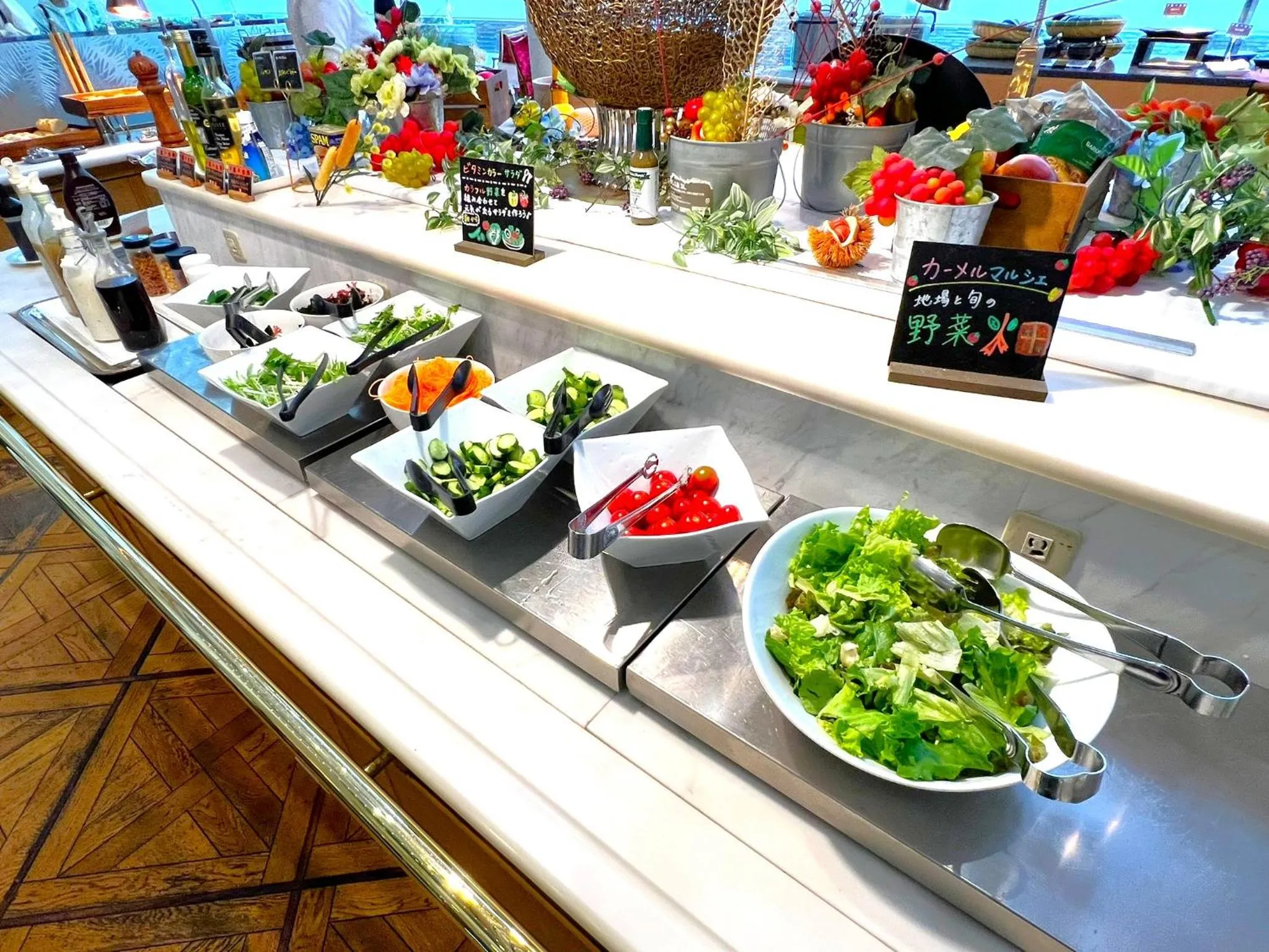 Buffet breakfast in Hotel Springs Makuhari