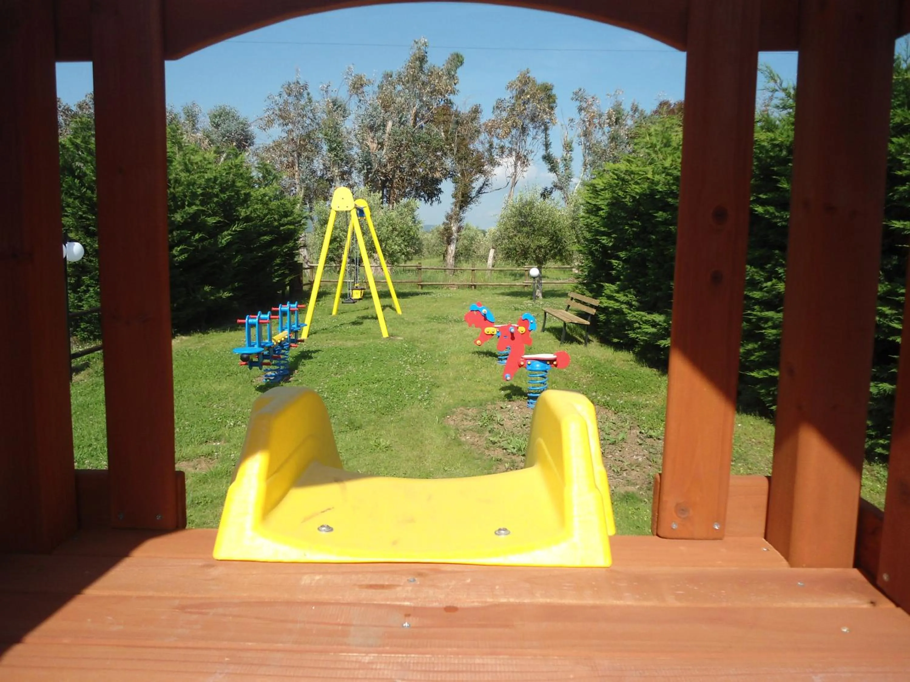 Children play ground in Agriturismo Le Pescine