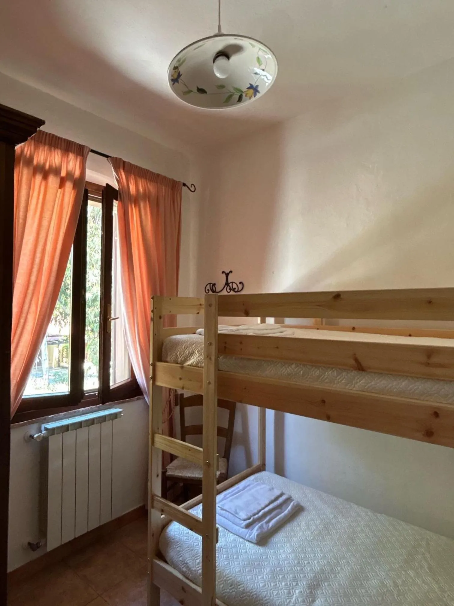 bunk bed, Bed in Agriturismo Le Pescine