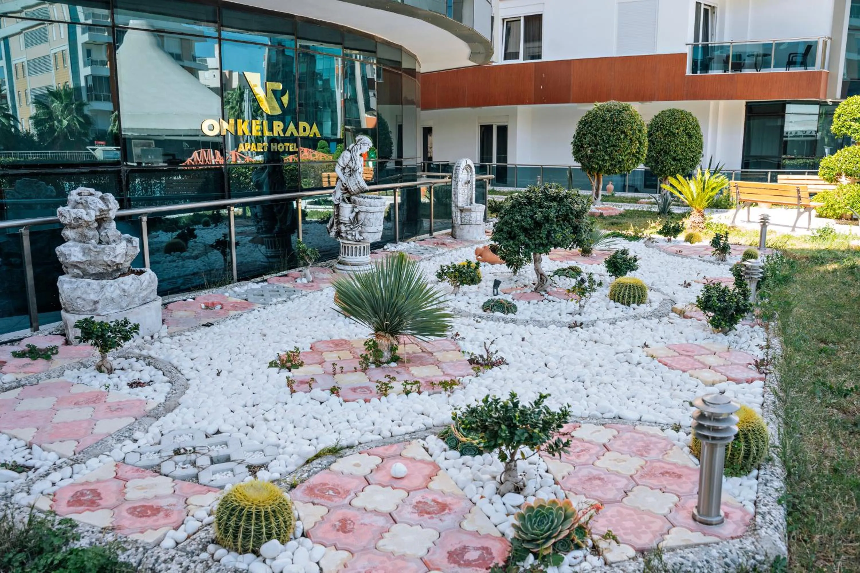 Garden in Onkel Rada Apart Hotel