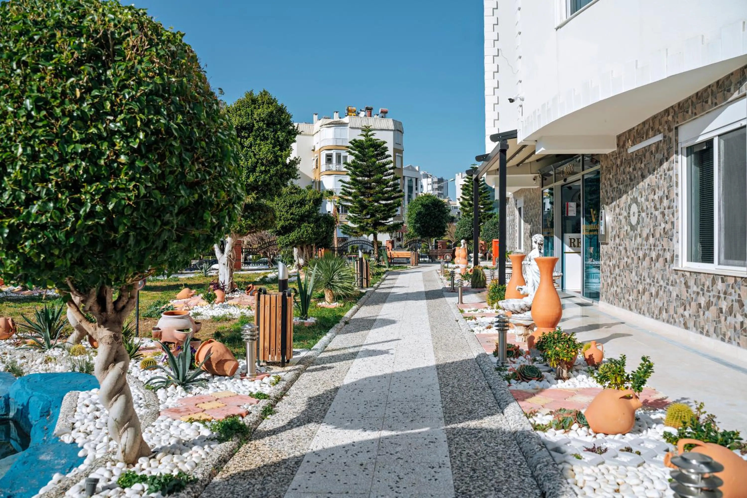 Property building in Onkel Rada Apart Hotel