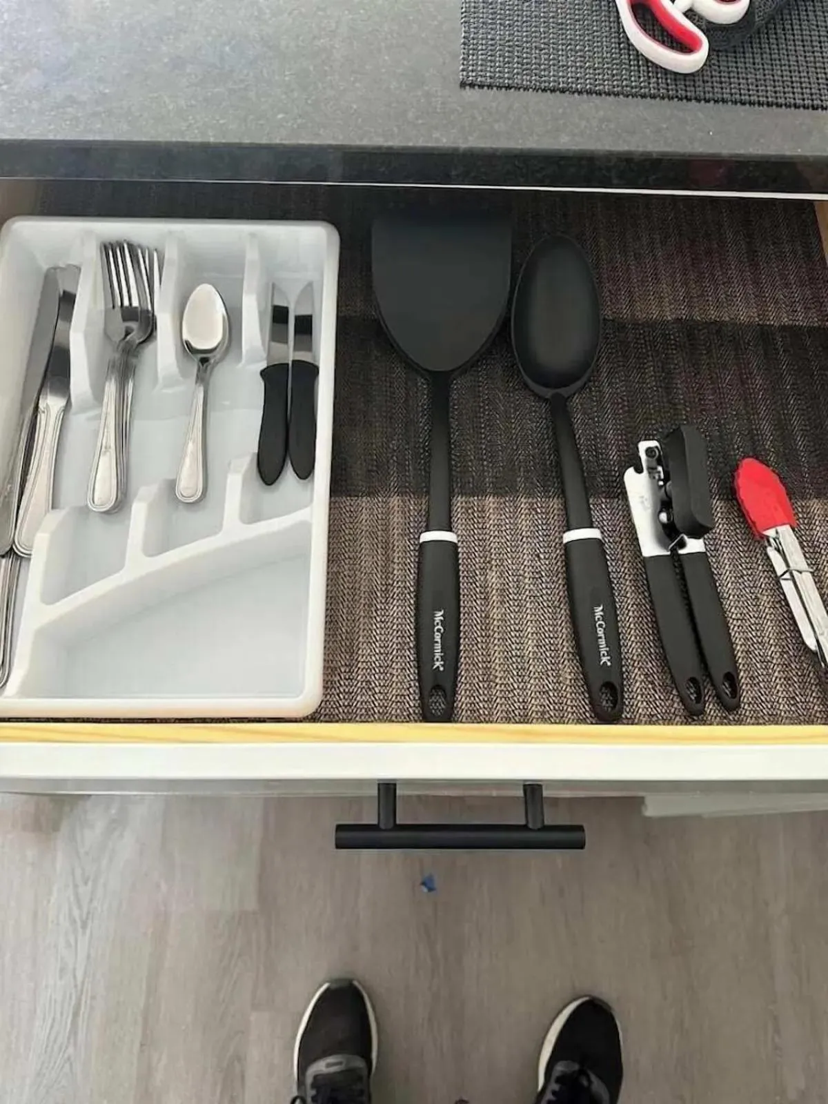 Kitchen or kitchenette in Harborside Suites