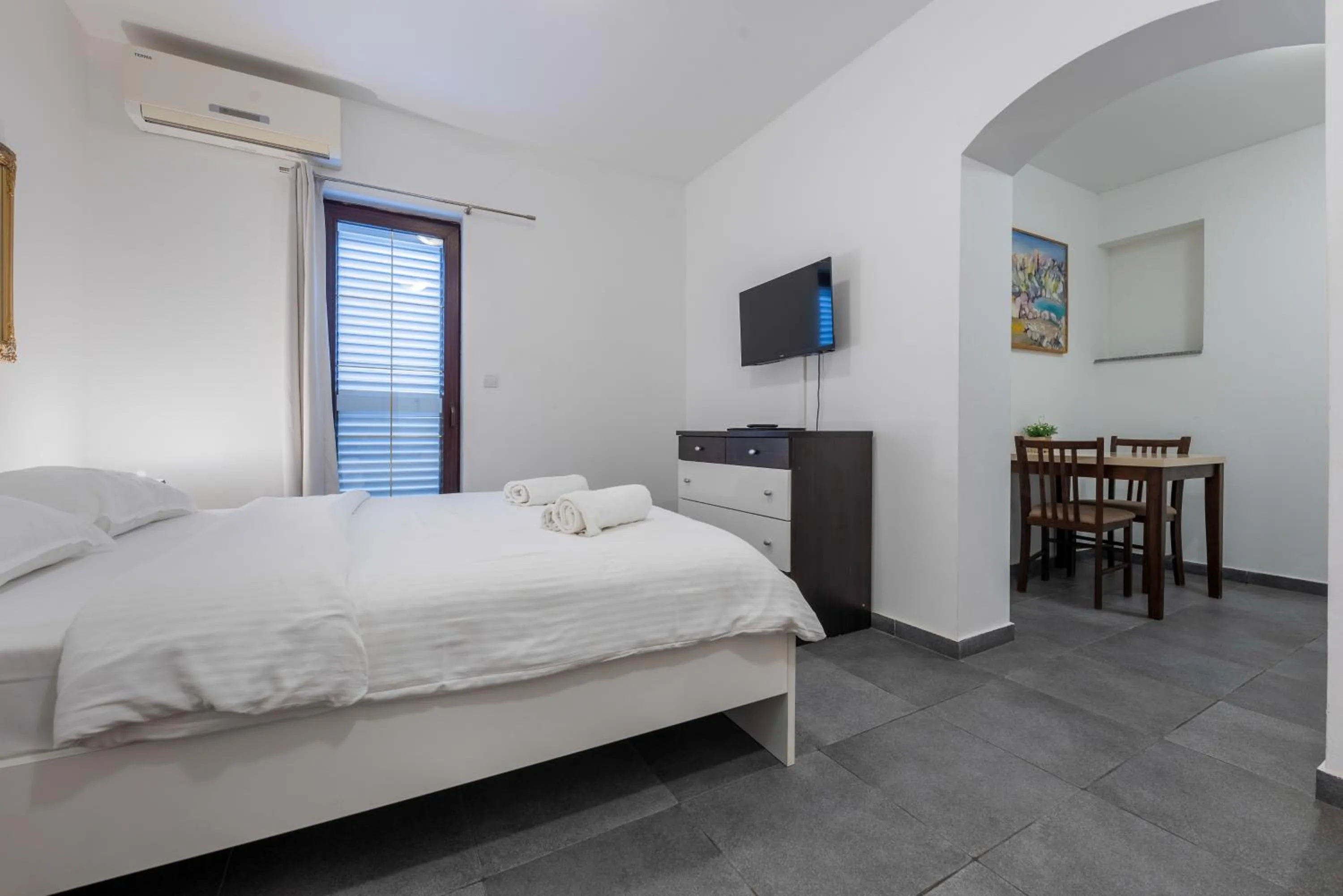 TV and multimedia, Bed in Aparthotel Plat