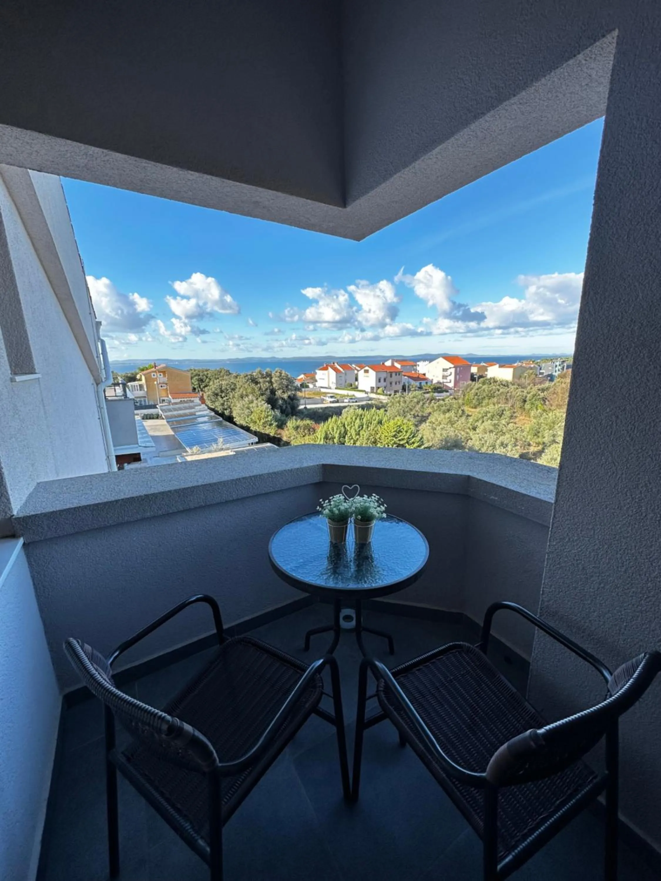 Day in Aparthotel Plat