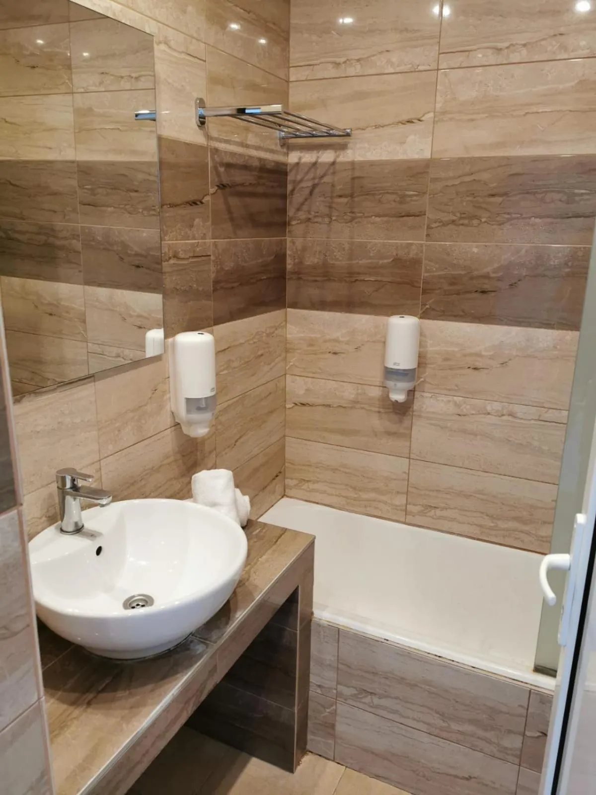 Bathroom in Cyprotel Faliraki