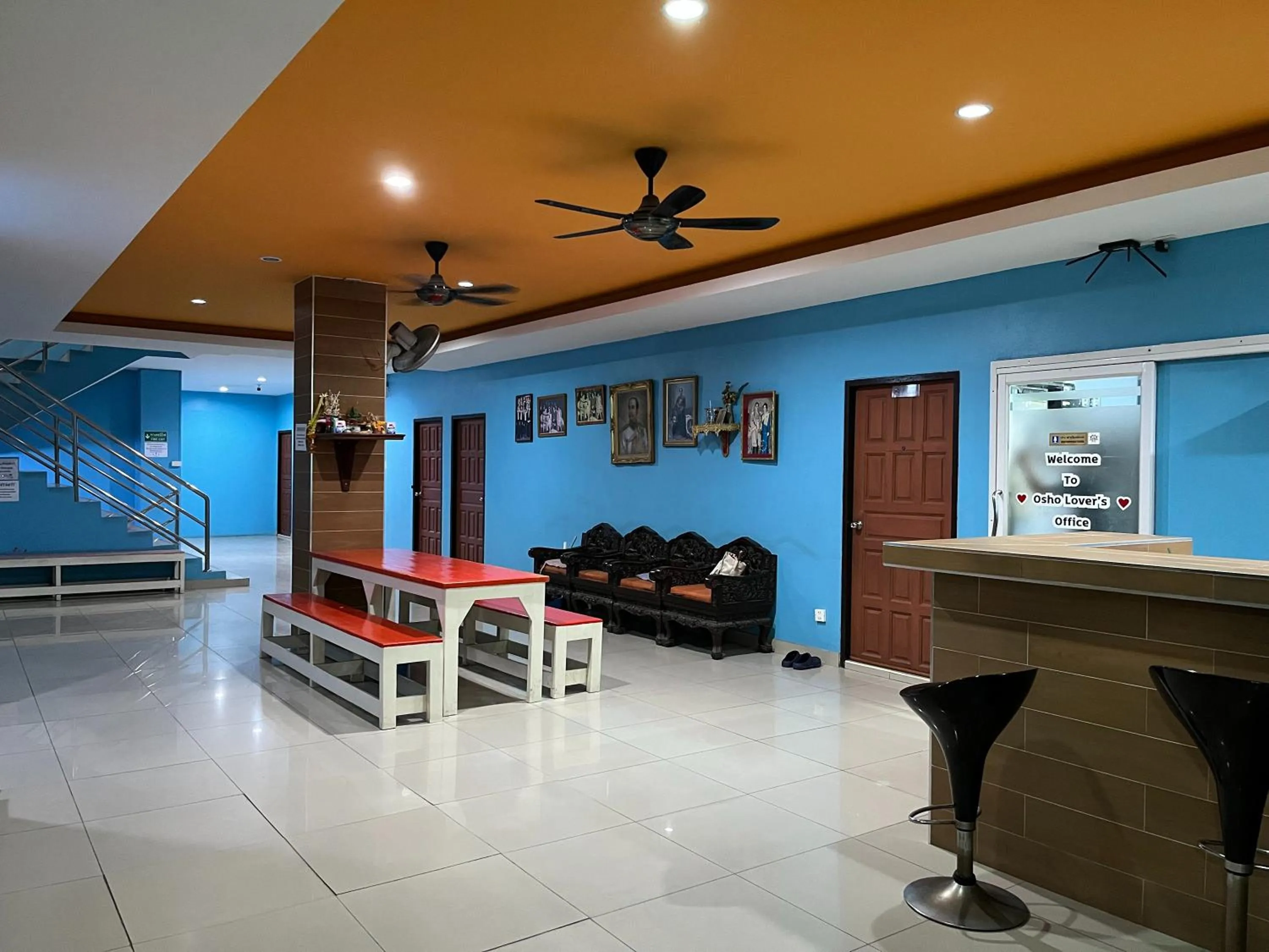 Lobby or reception in OSHO Lover's