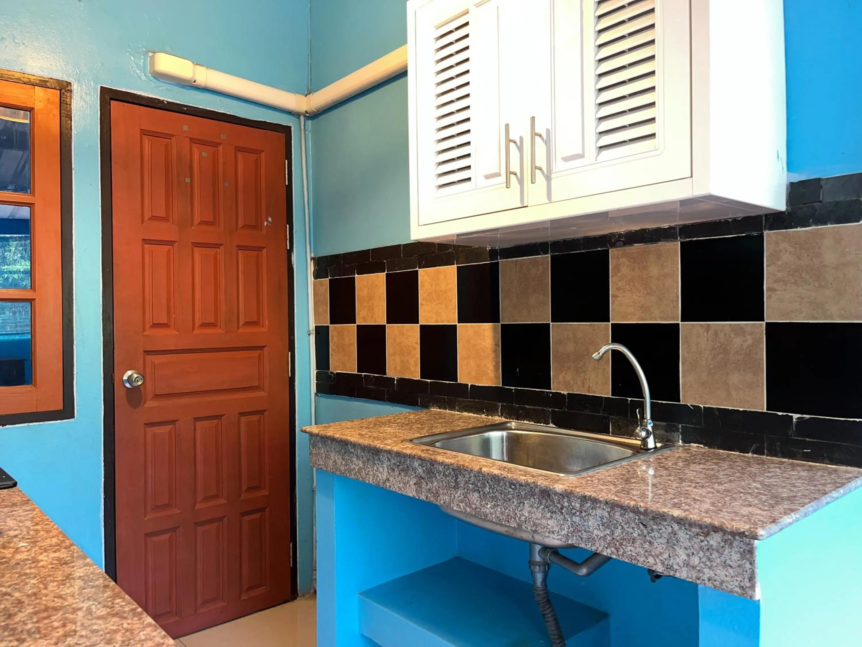 Kitchen or kitchenette in OSHO Lover's