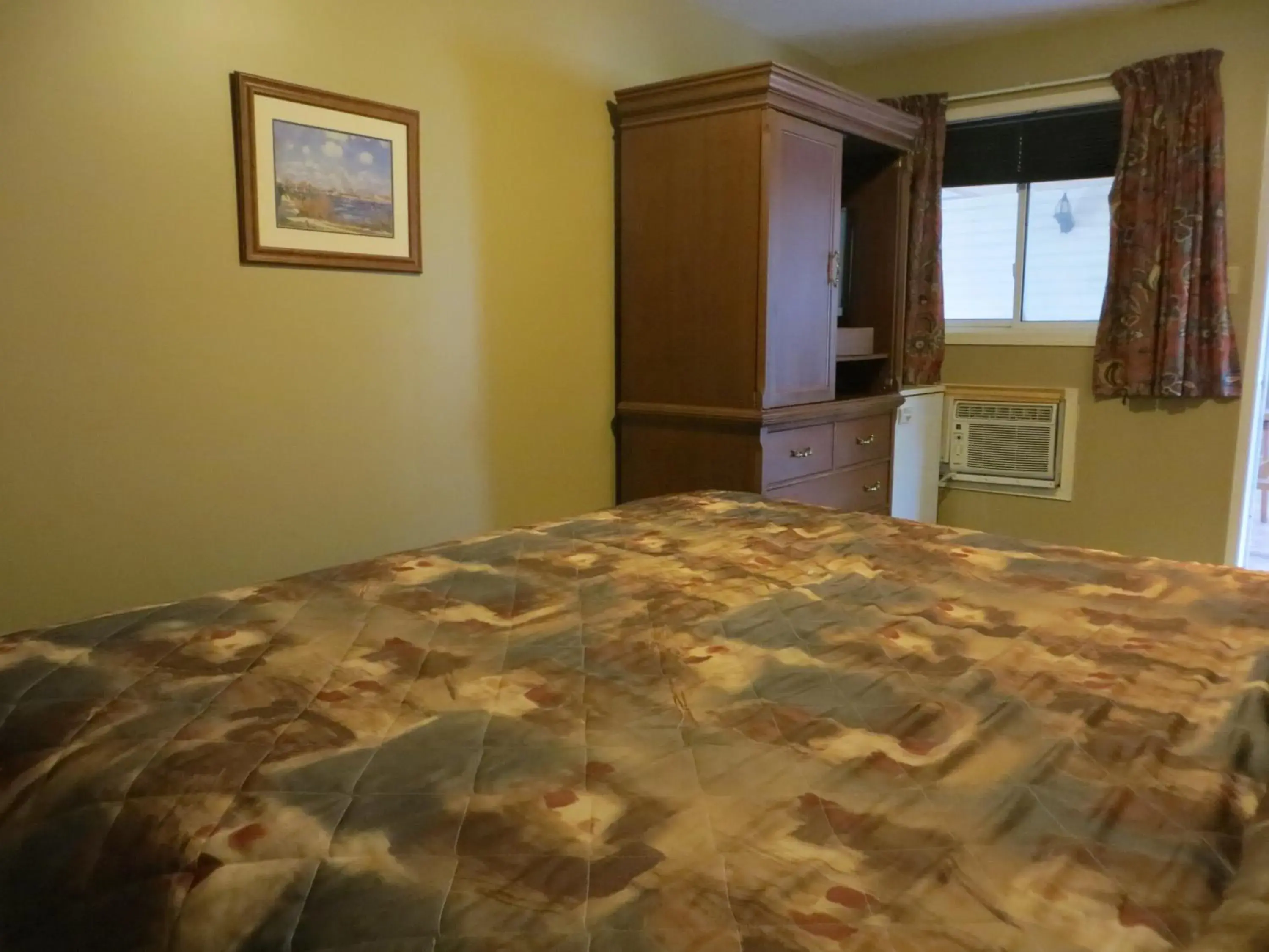 Queen Room with One Queen Bed in Villa Nova Motel Queen Room with One Queen Bed in Villa Nova Motel