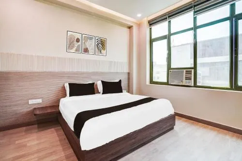 FabHotel Aman Paradise