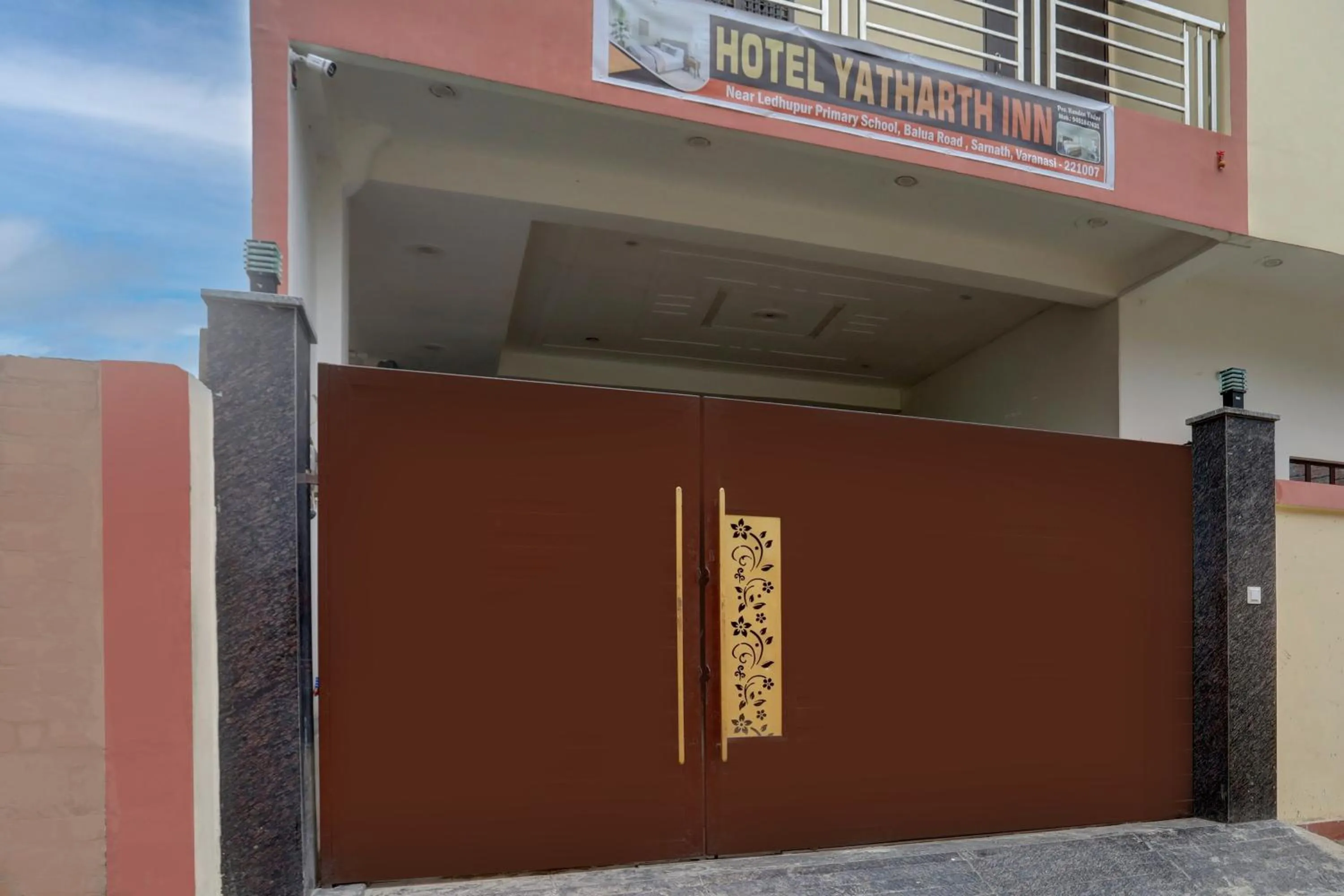 Facade/entrance in Hotel O by OYO Yatharth Inn Paying Guest House