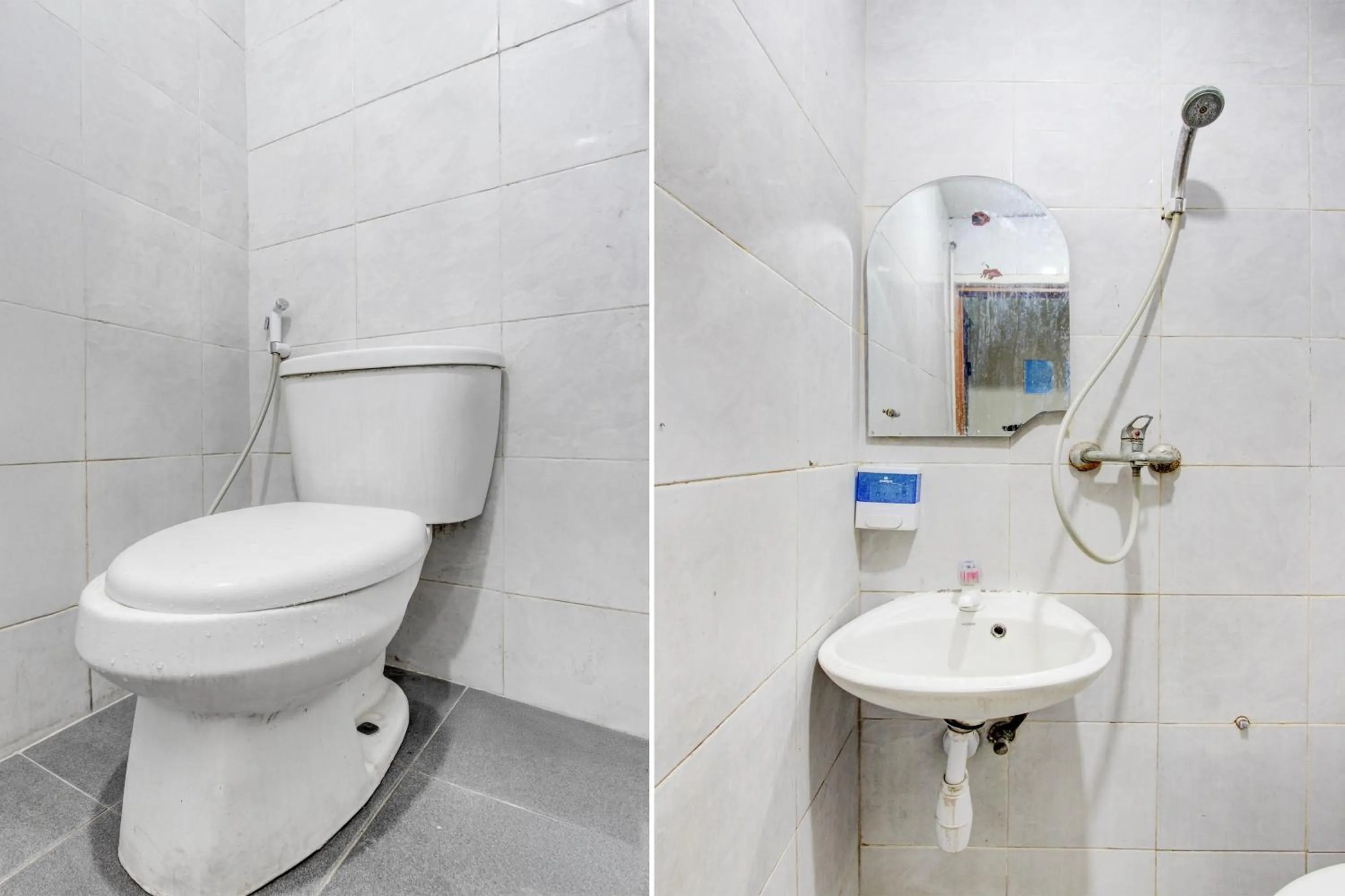 Bathroom in Hotel O Semarang near Kota Lama Semarang formerly Kamarkoe Residence