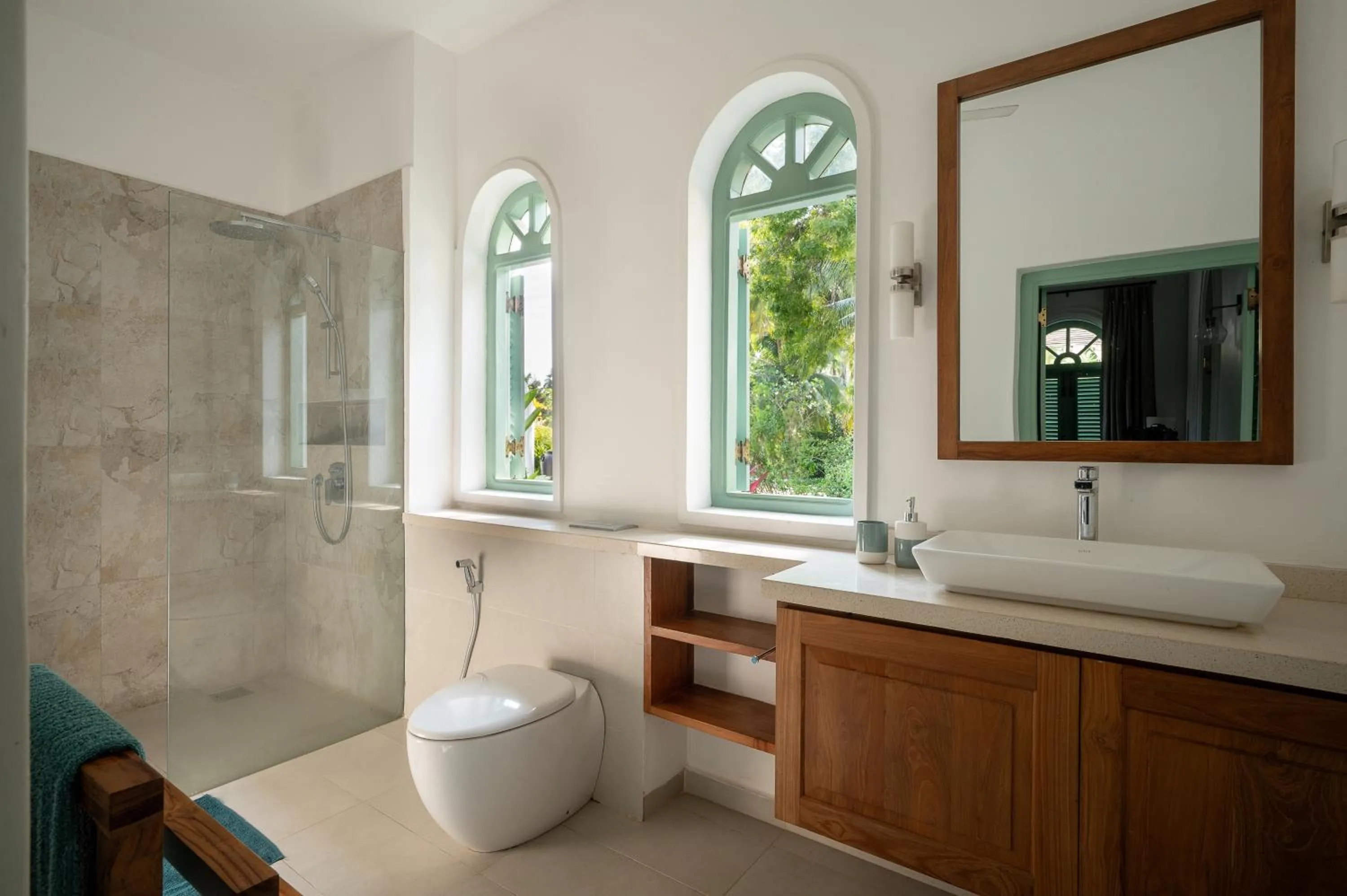 Shower in Kalkudah Beach House