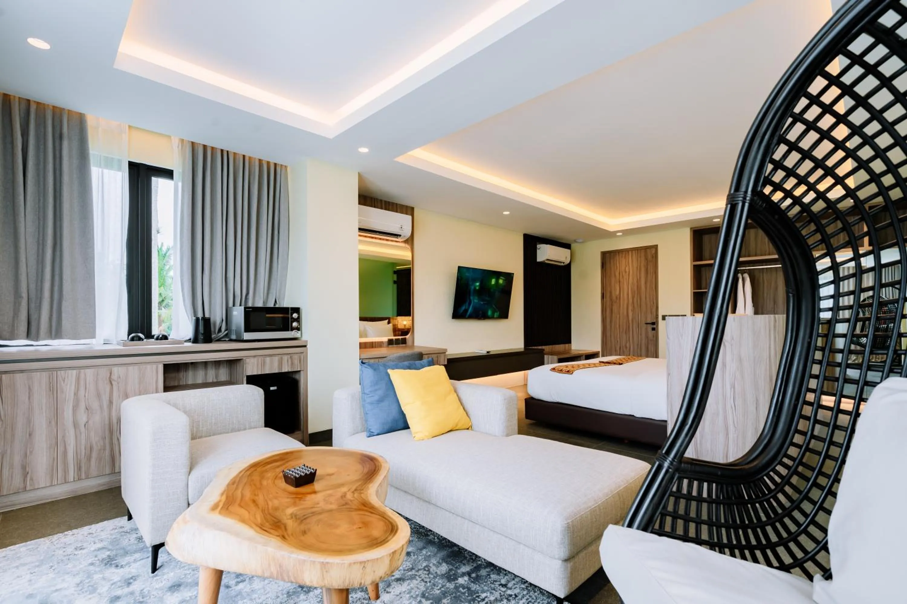 Photo of the whole room, Bed in Big Dragon Villas Ubud