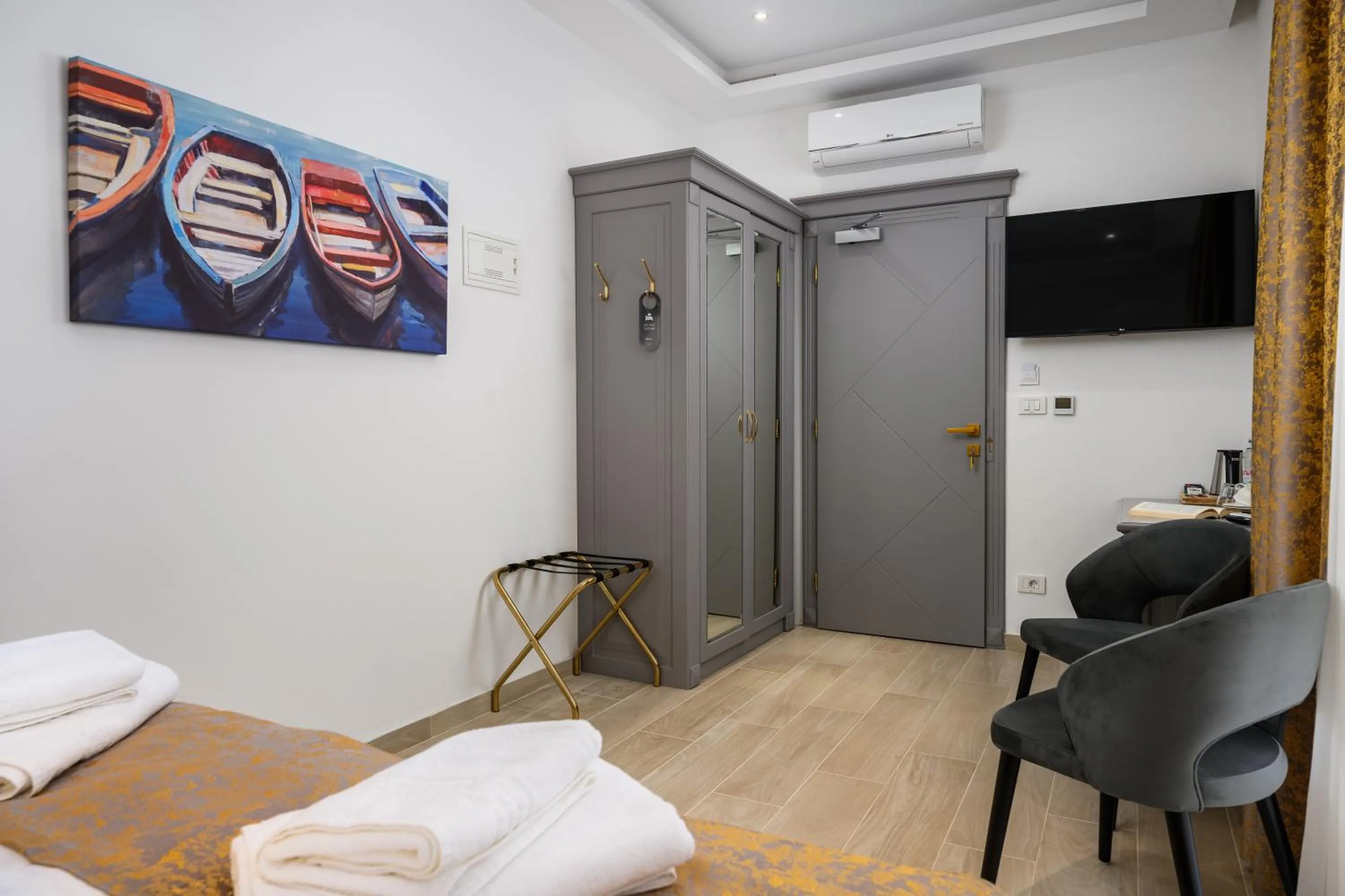 Bed in Boutique Hotel Golden Key - Poreč - Bed & Breakfast