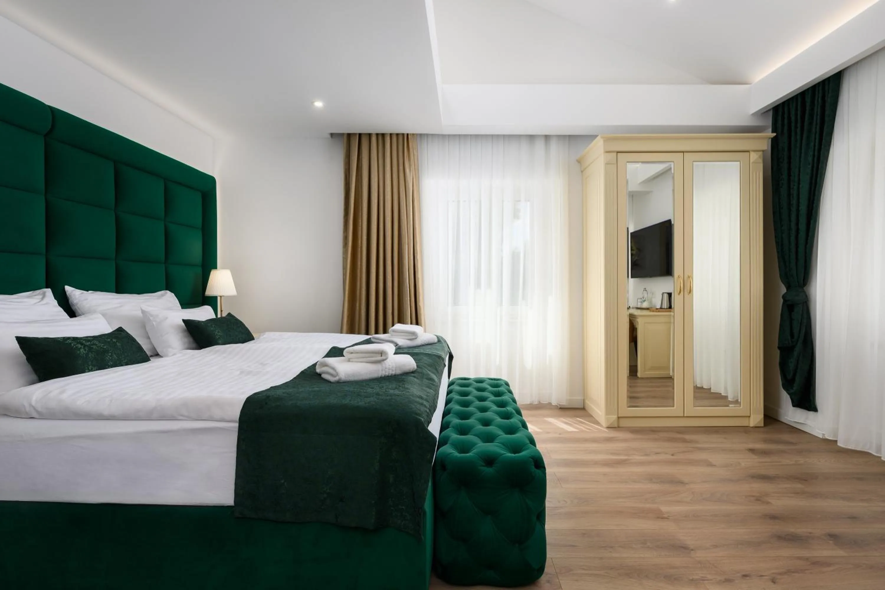 Bed in Boutique Hotel Golden Key - Poreč - Bed & Breakfast