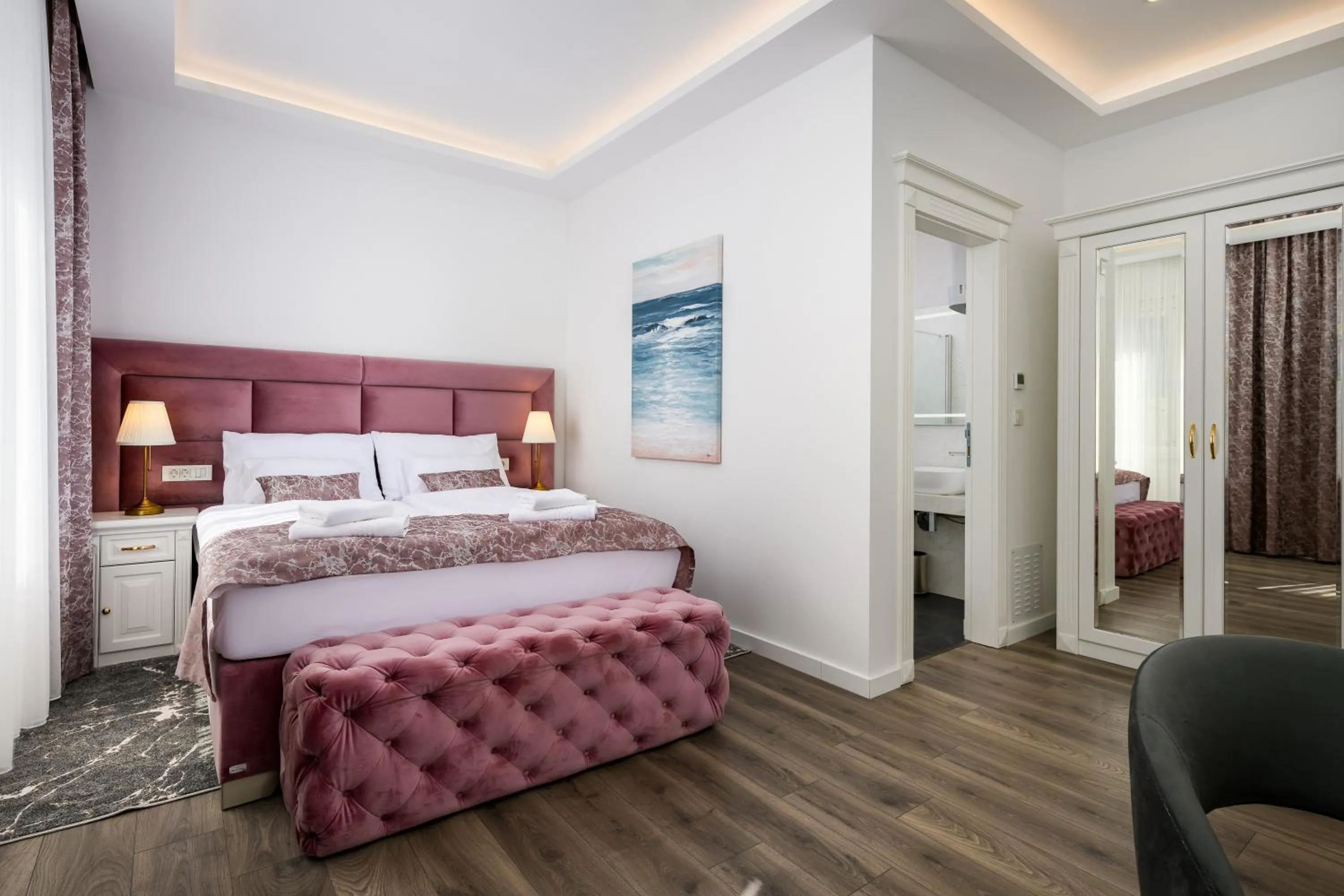 Bed in Boutique Hotel Golden Key - Poreč - Bed & Breakfast