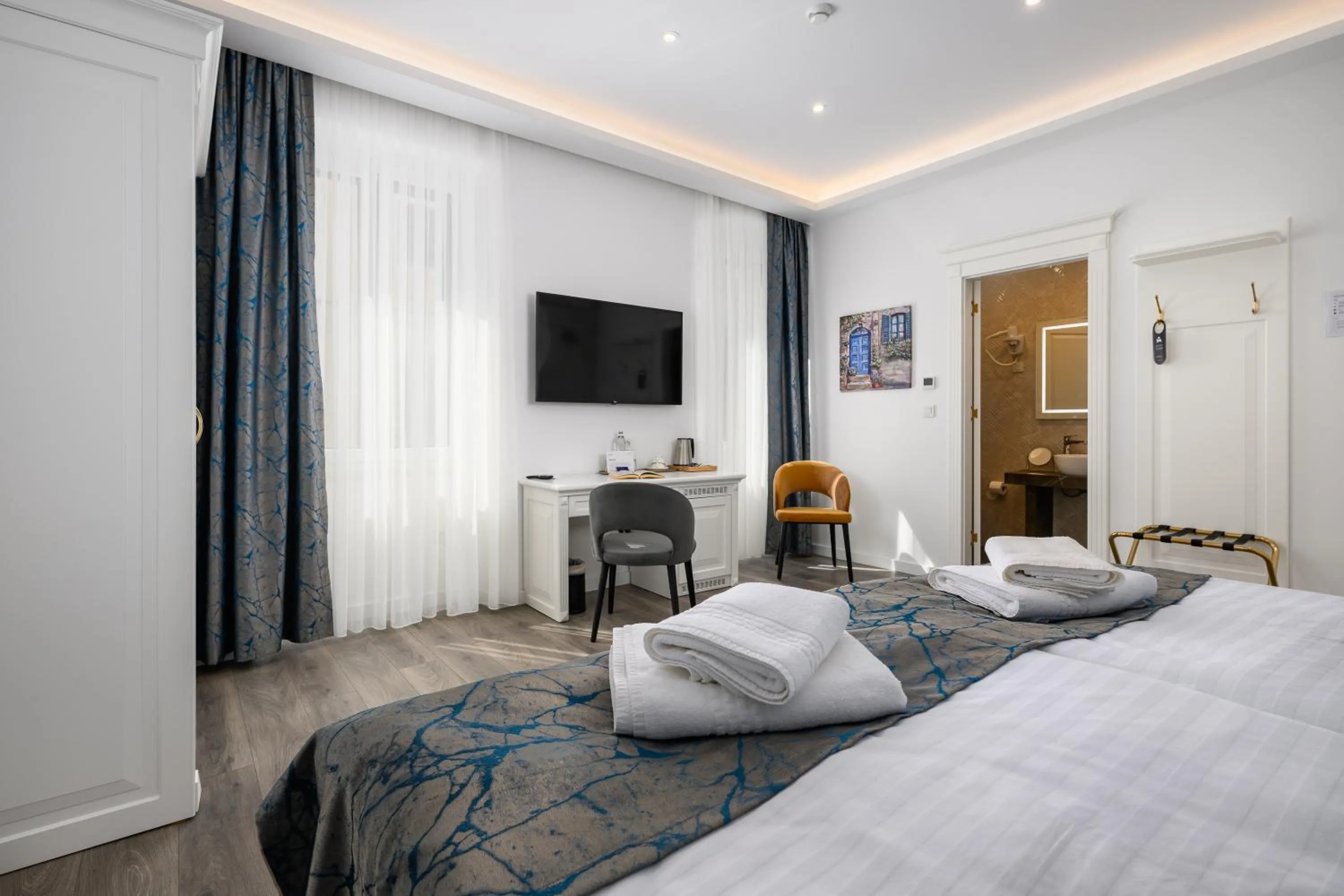 Bed in Boutique Hotel Golden Key - Poreč - Bed & Breakfast