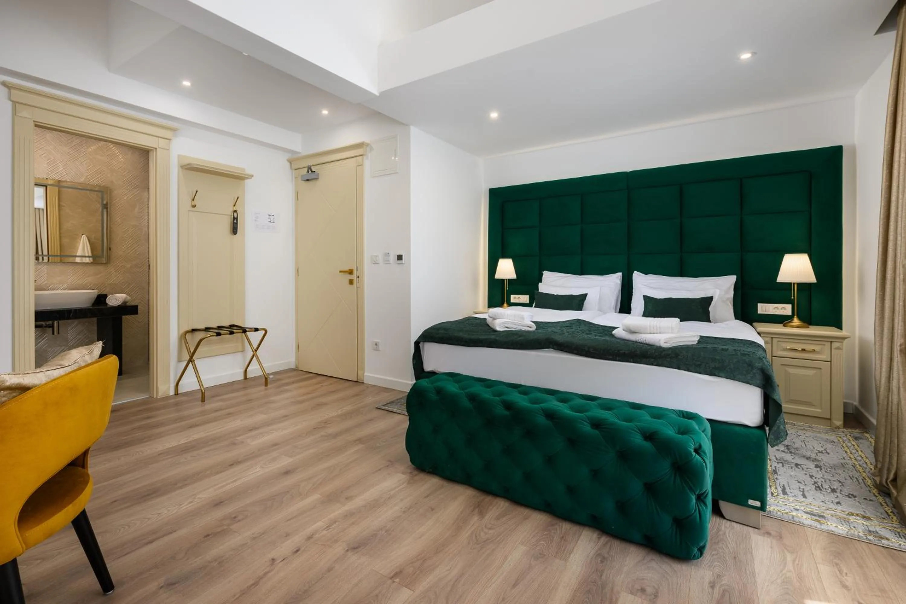 Bed in Boutique Hotel Golden Key - Poreč - Bed & Breakfast