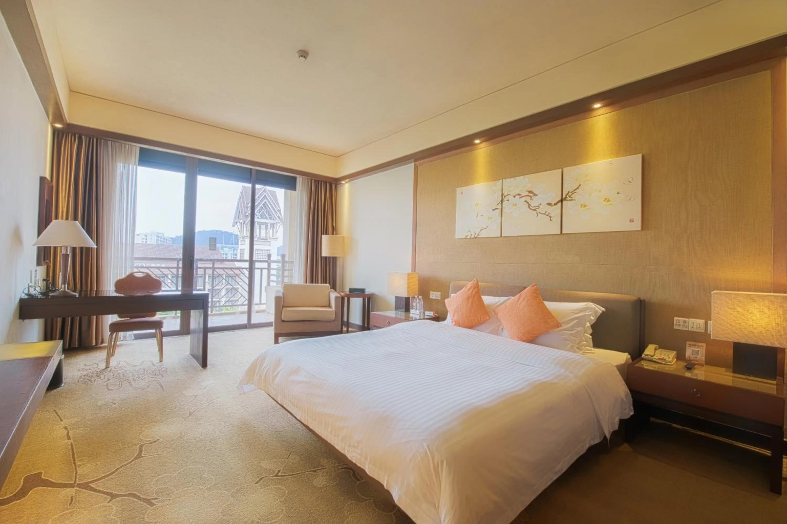 Bed in Dongguan Richwood Garden Hotel