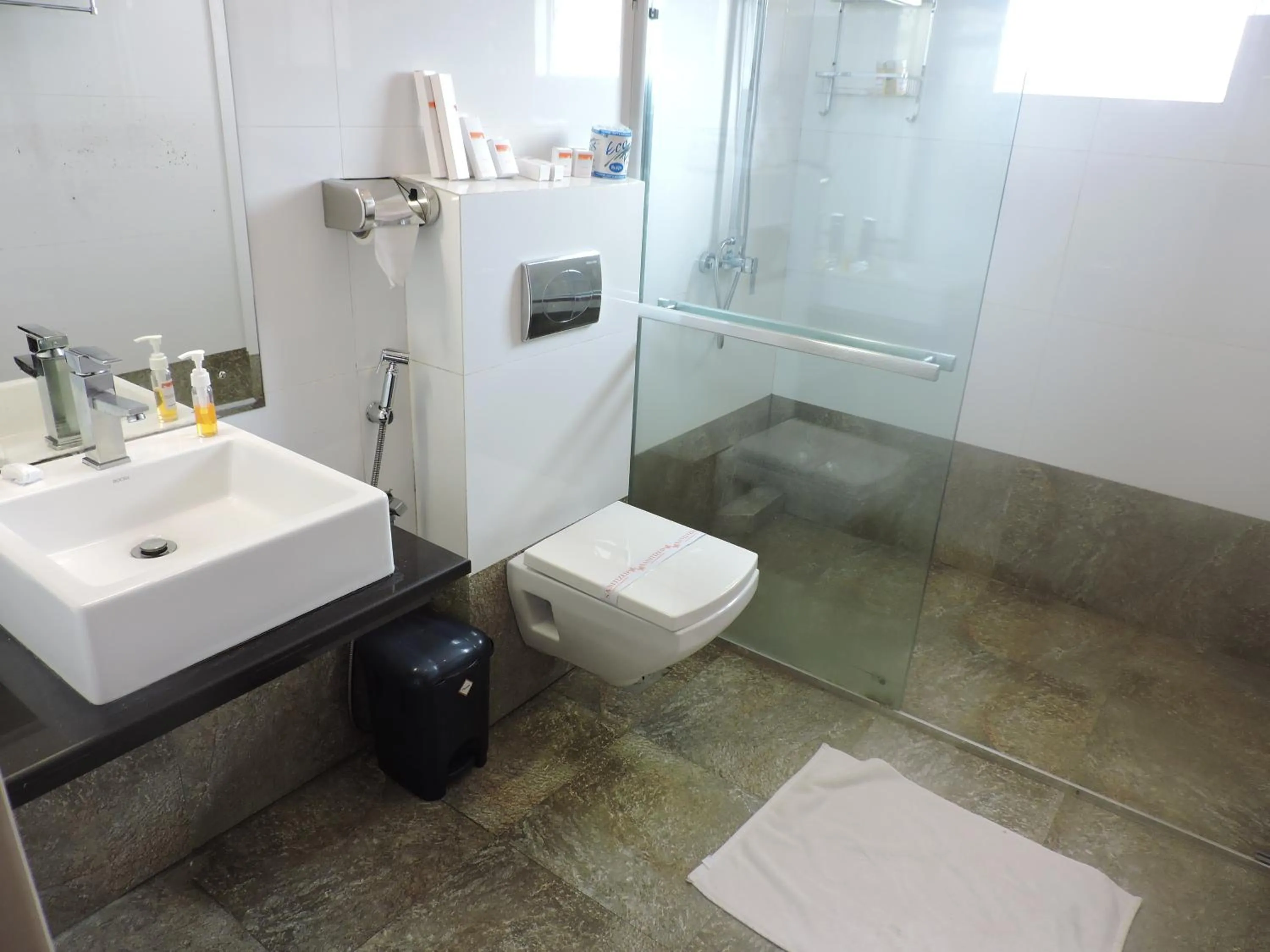 Toilet in The Valampuri