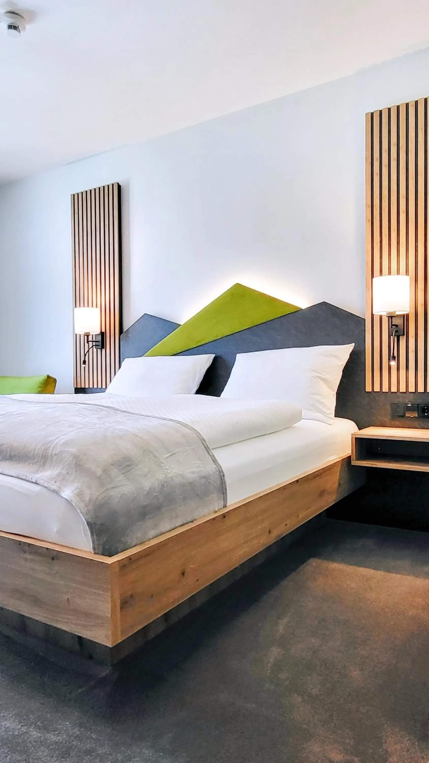 Bed in Mountain View Hotel Willingen, BW Signature Collection