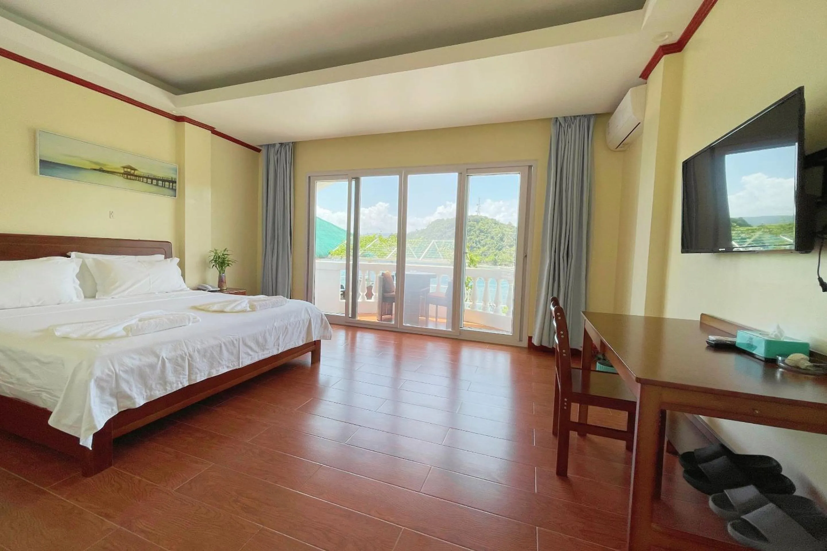 Bed in Dream Bay Resort powered by Cocotel