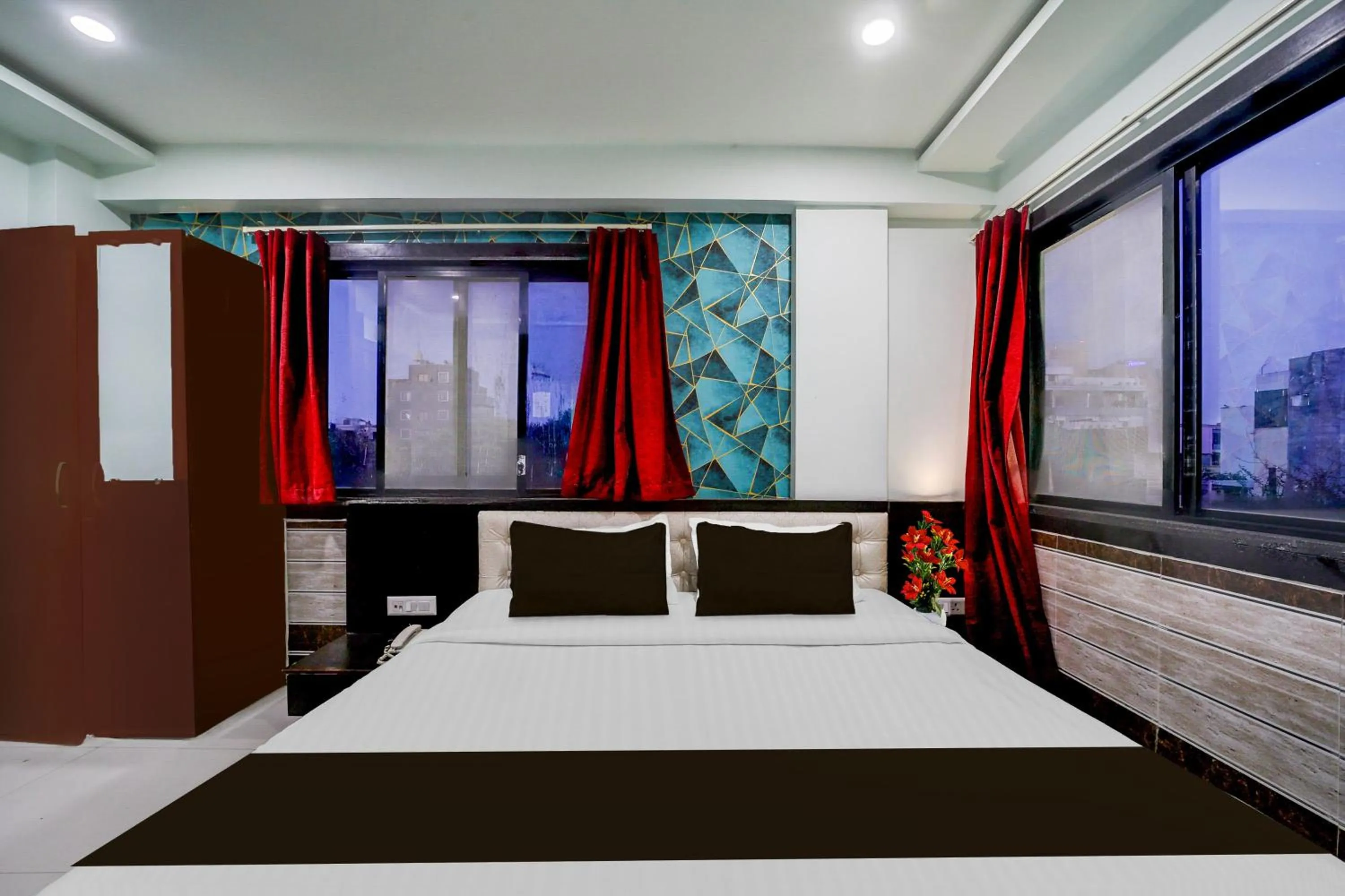 Bedroom, Bed in Collection O Vijay Nagar Square Formerly Hotel A5