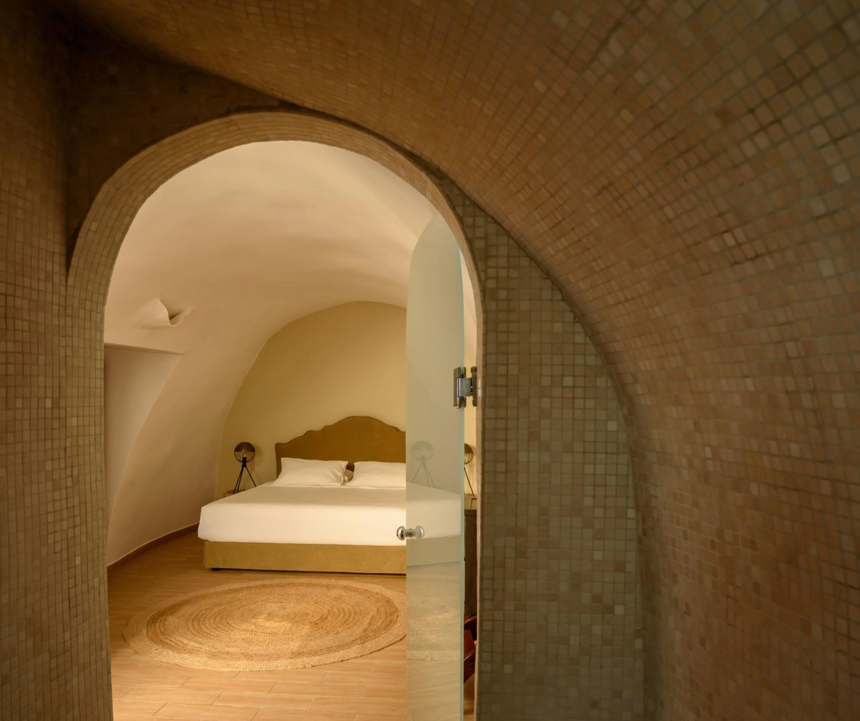 Bed in Suite Home Santorini