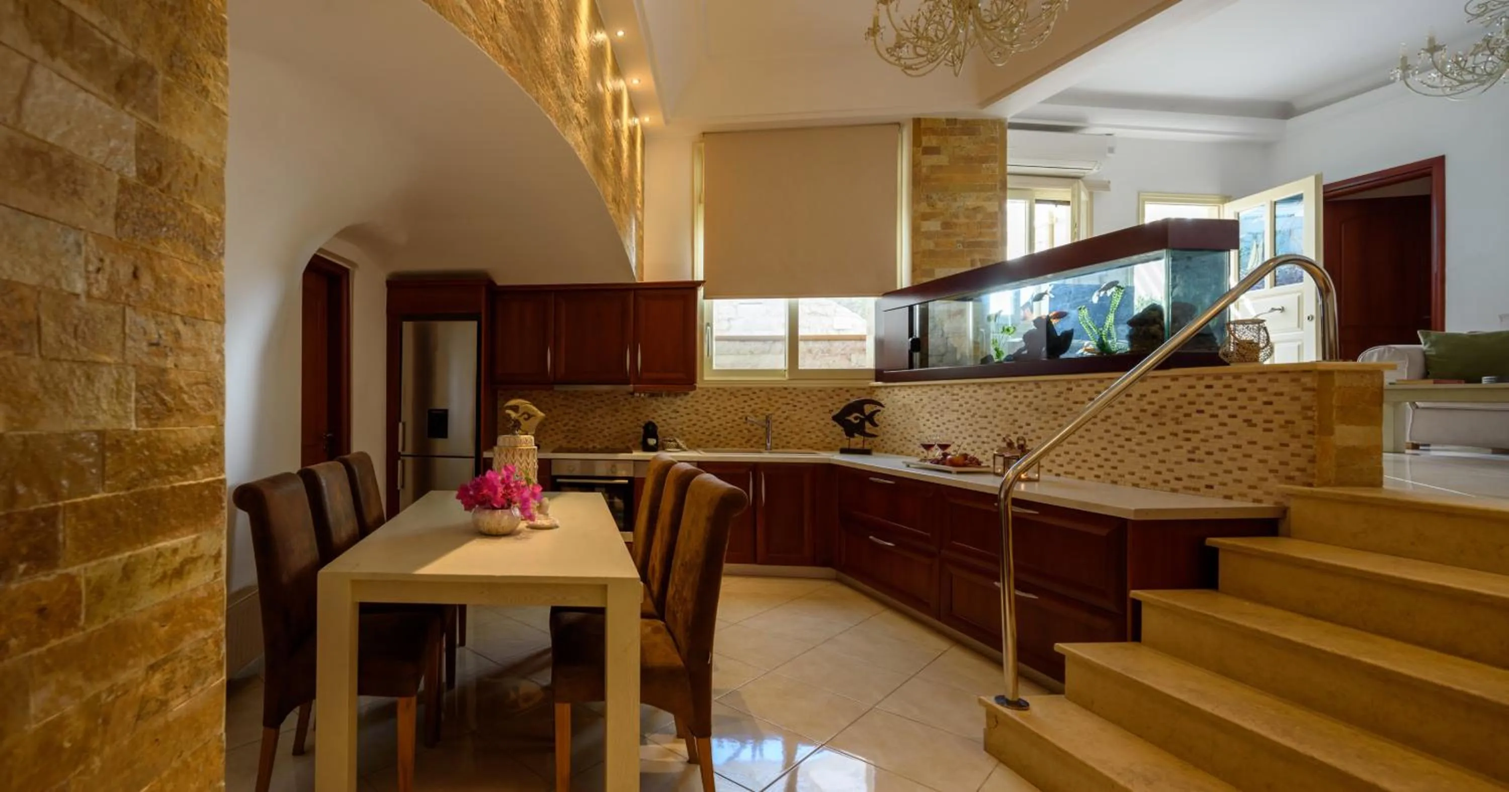 Dining area in Suite Home Santorini