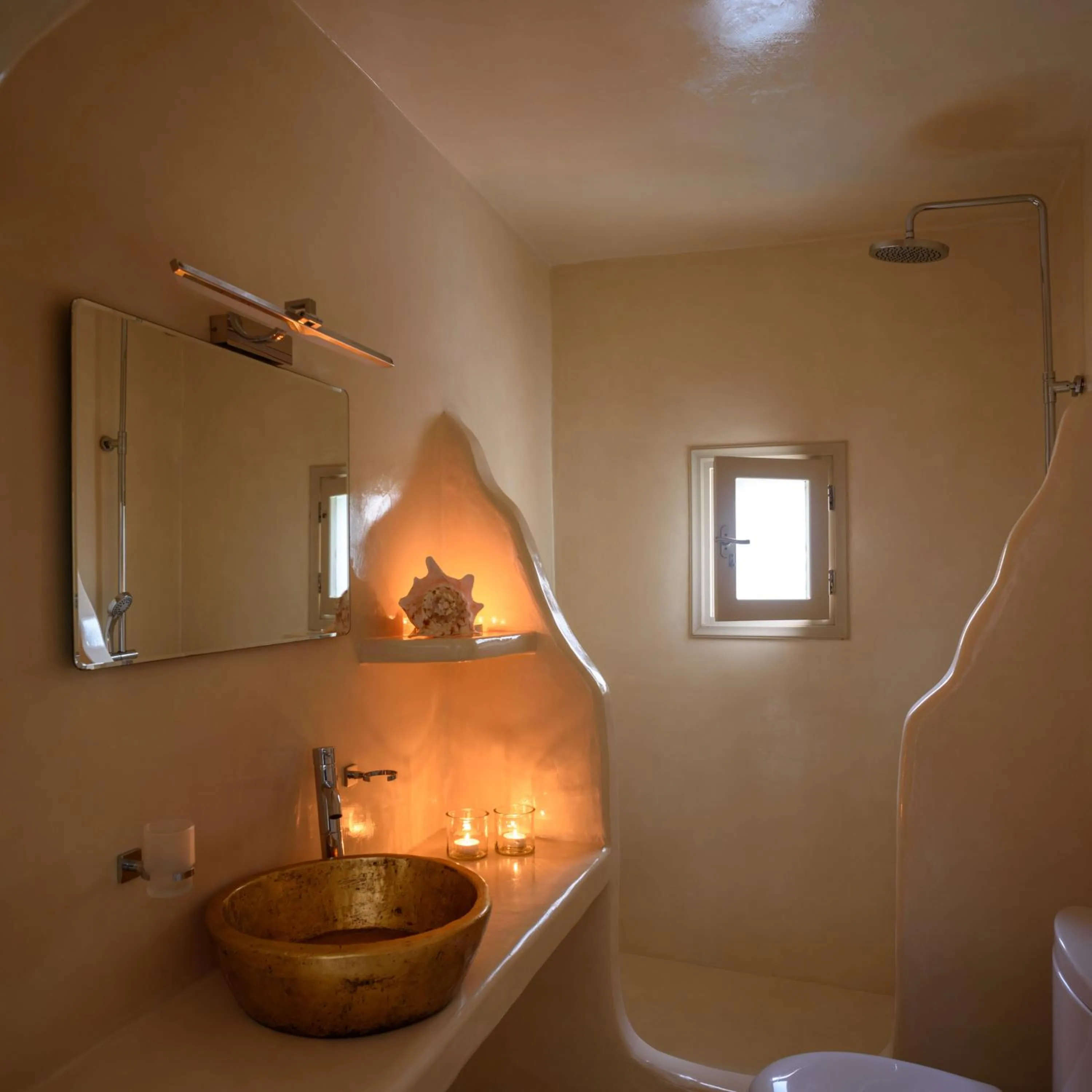 Shower in Suite Home Santorini