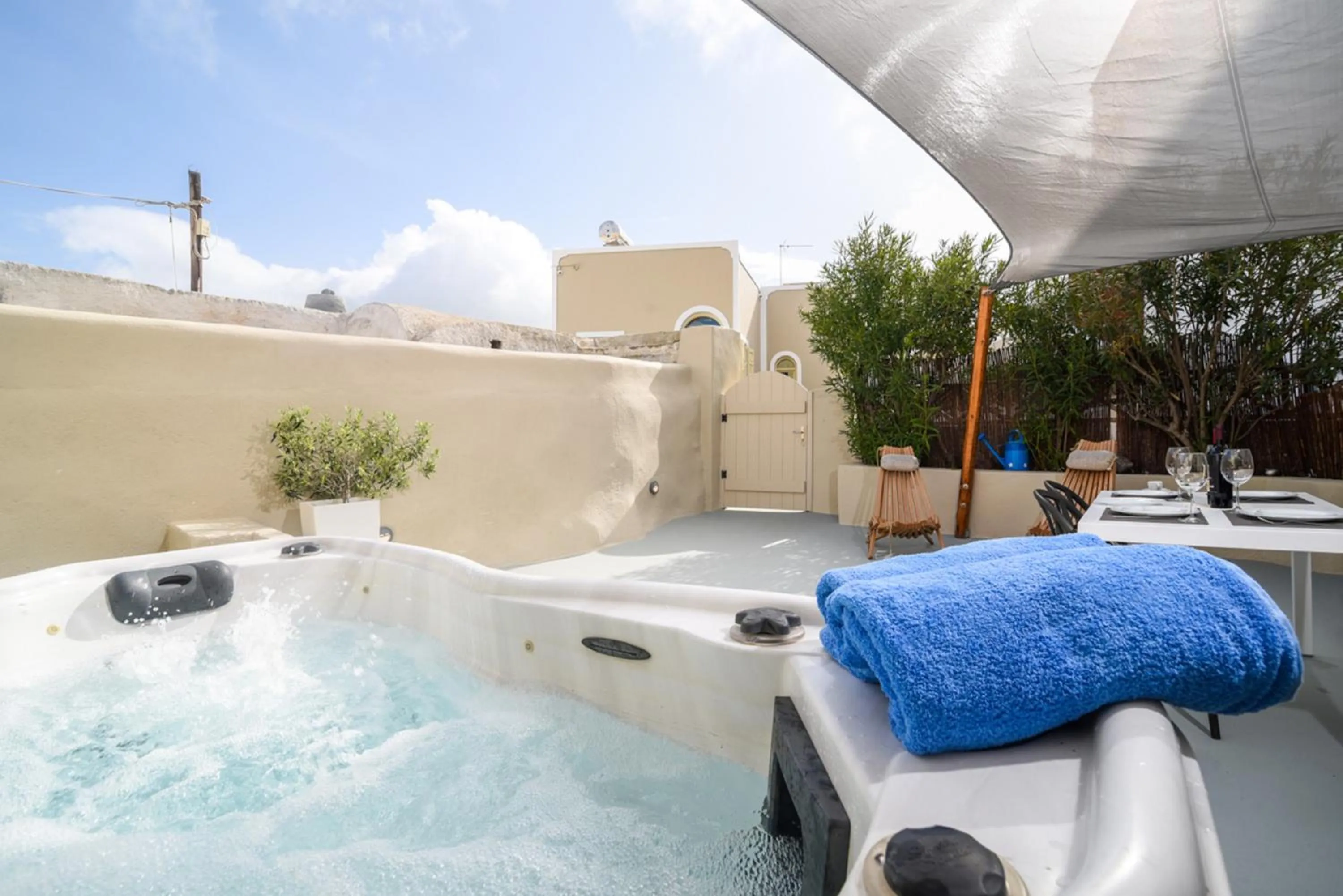 Patio in Suite Home Santorini