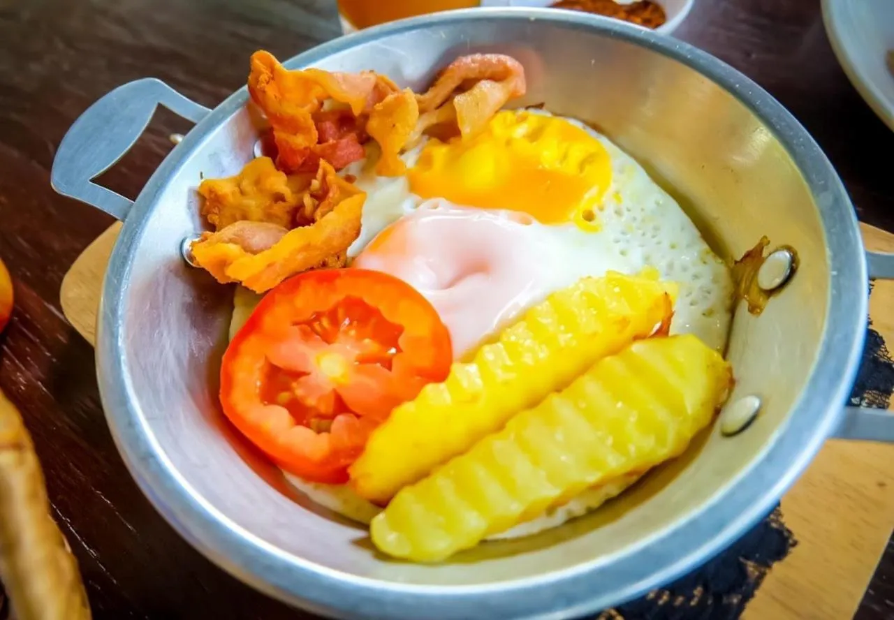 Food and drinks in Baan Luang Harn