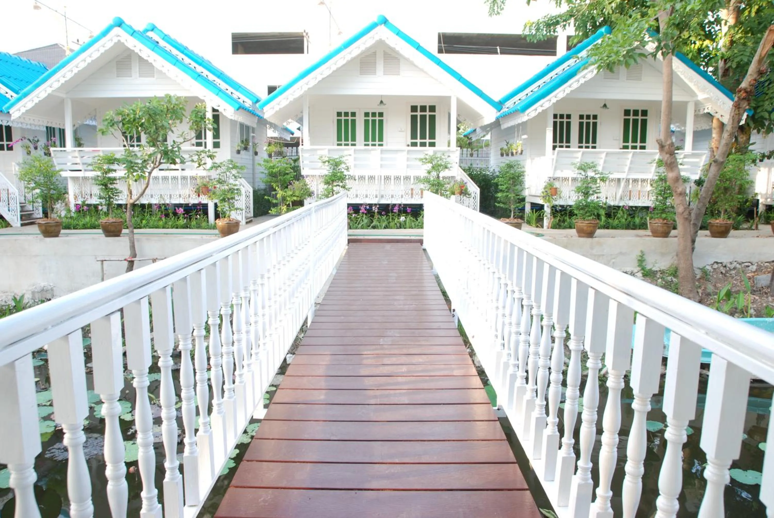 Property building in Baan Luang Harn