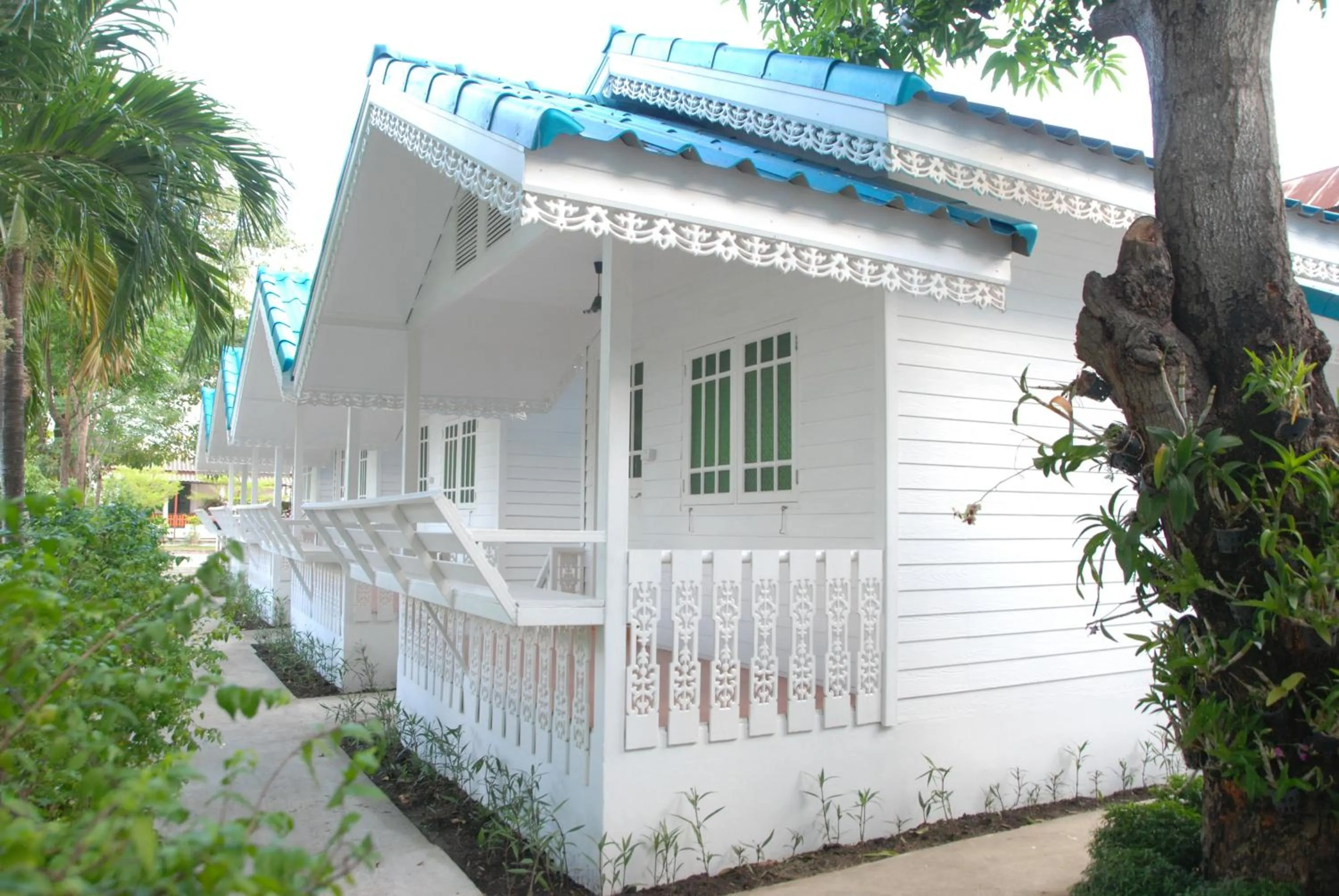 Property building in Baan Luang Harn