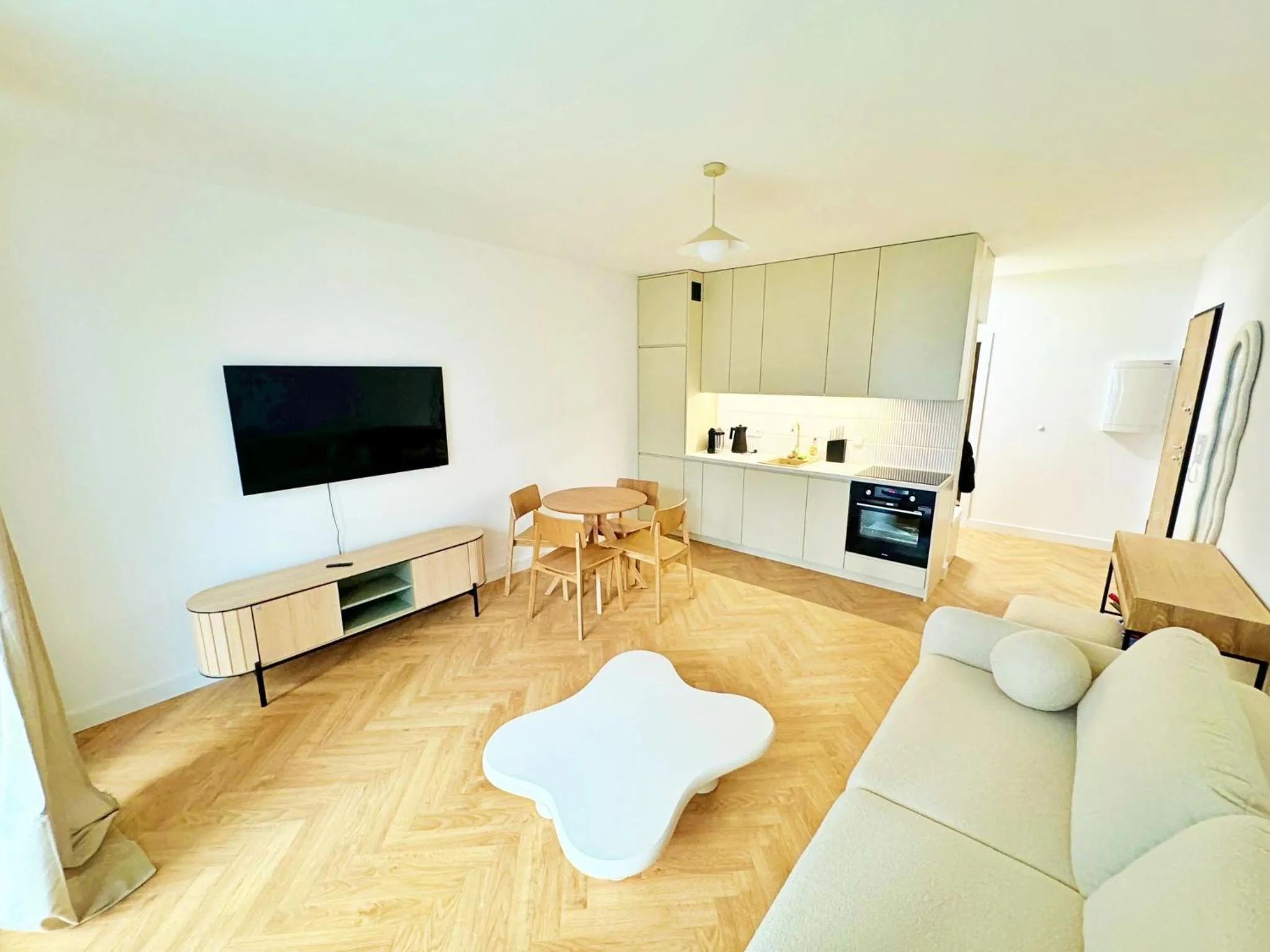 Unique by Grand Apartments